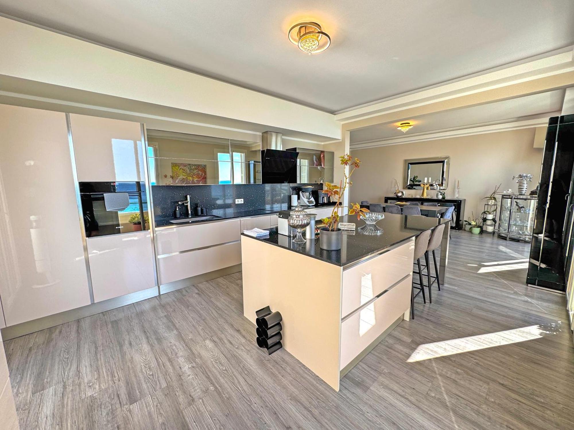 Derniere Etage Sur La Promenade! Apartment *