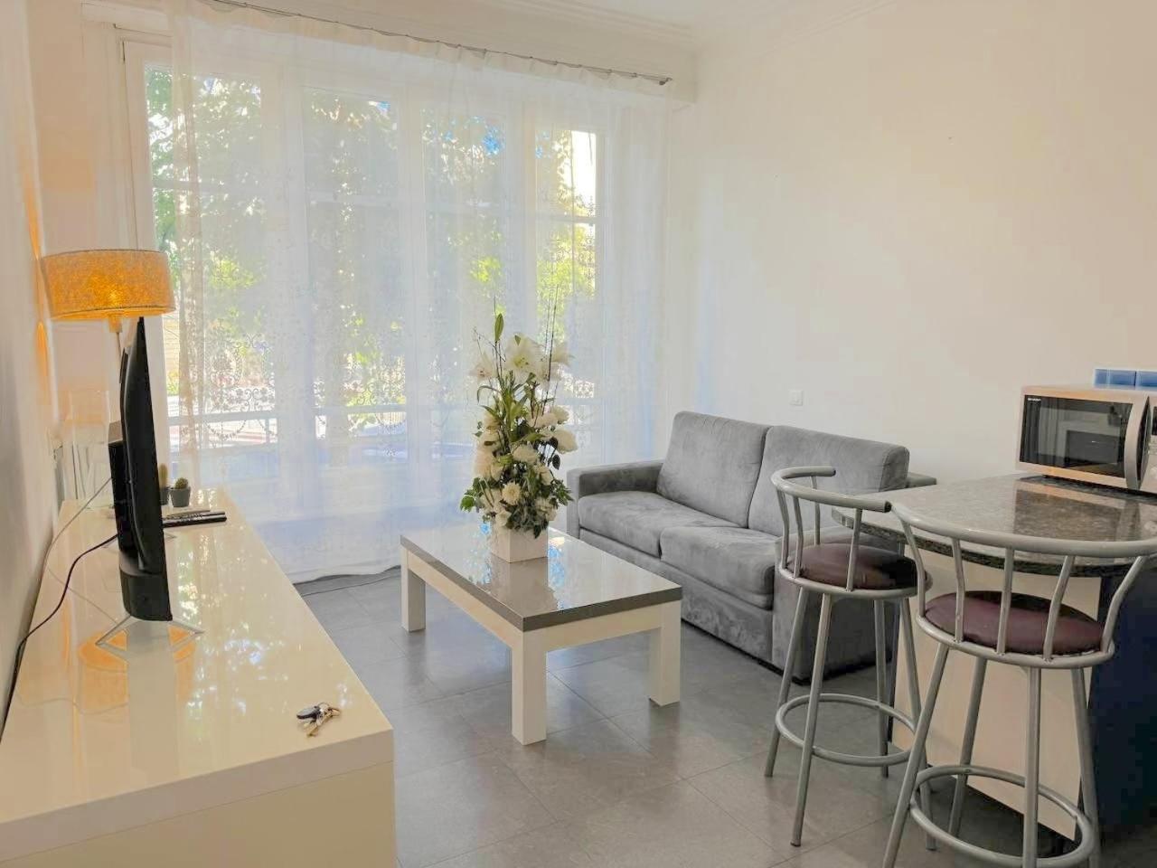 Apartment 2 Pieces 600m 1km De La Gare Nice