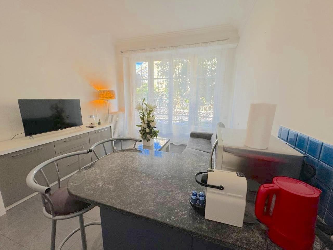 2 Pieces 600m 1km De La Gare Nice