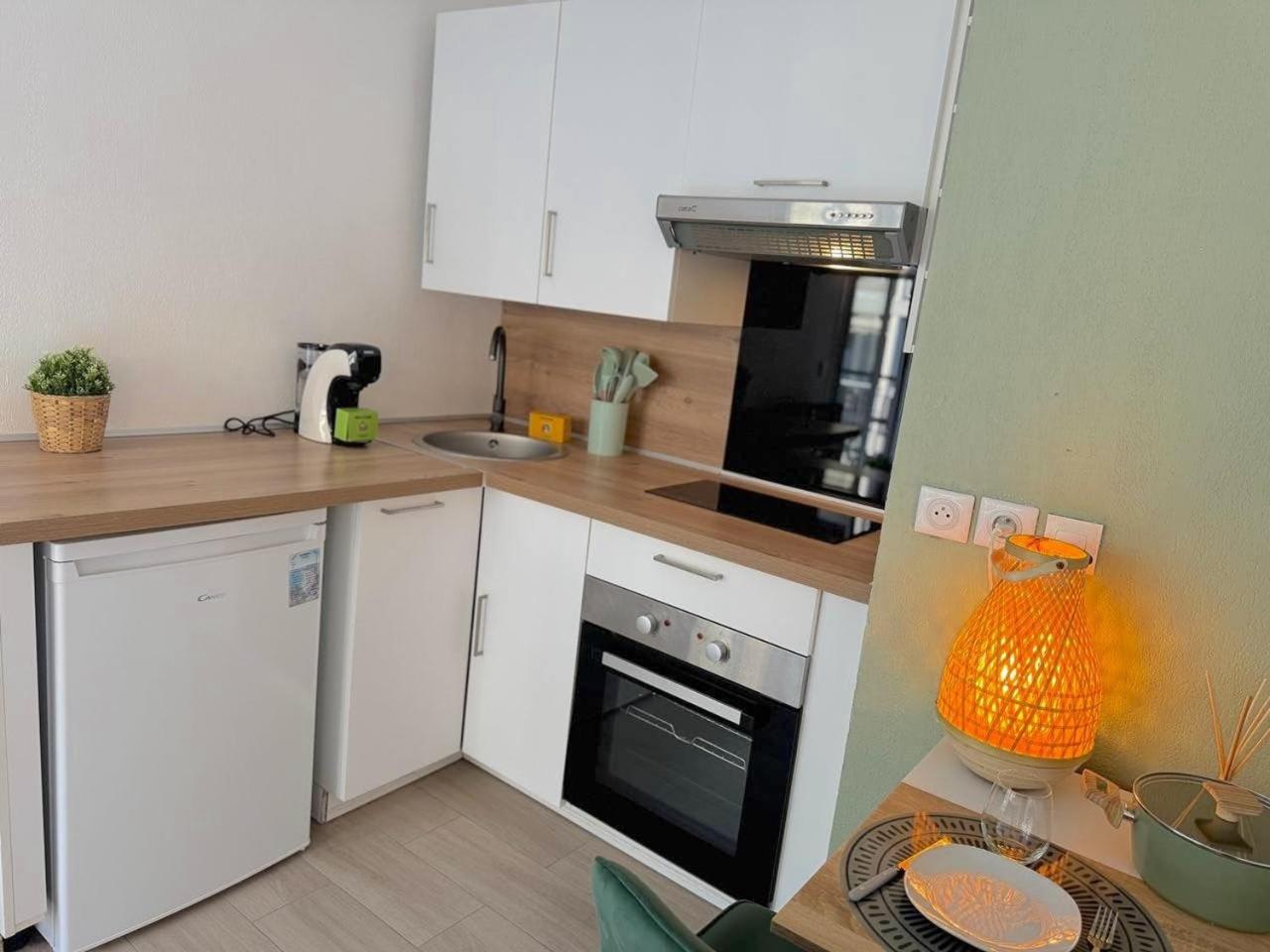 Apartment Calme Et Ensoleille Balcon Quartier Port *