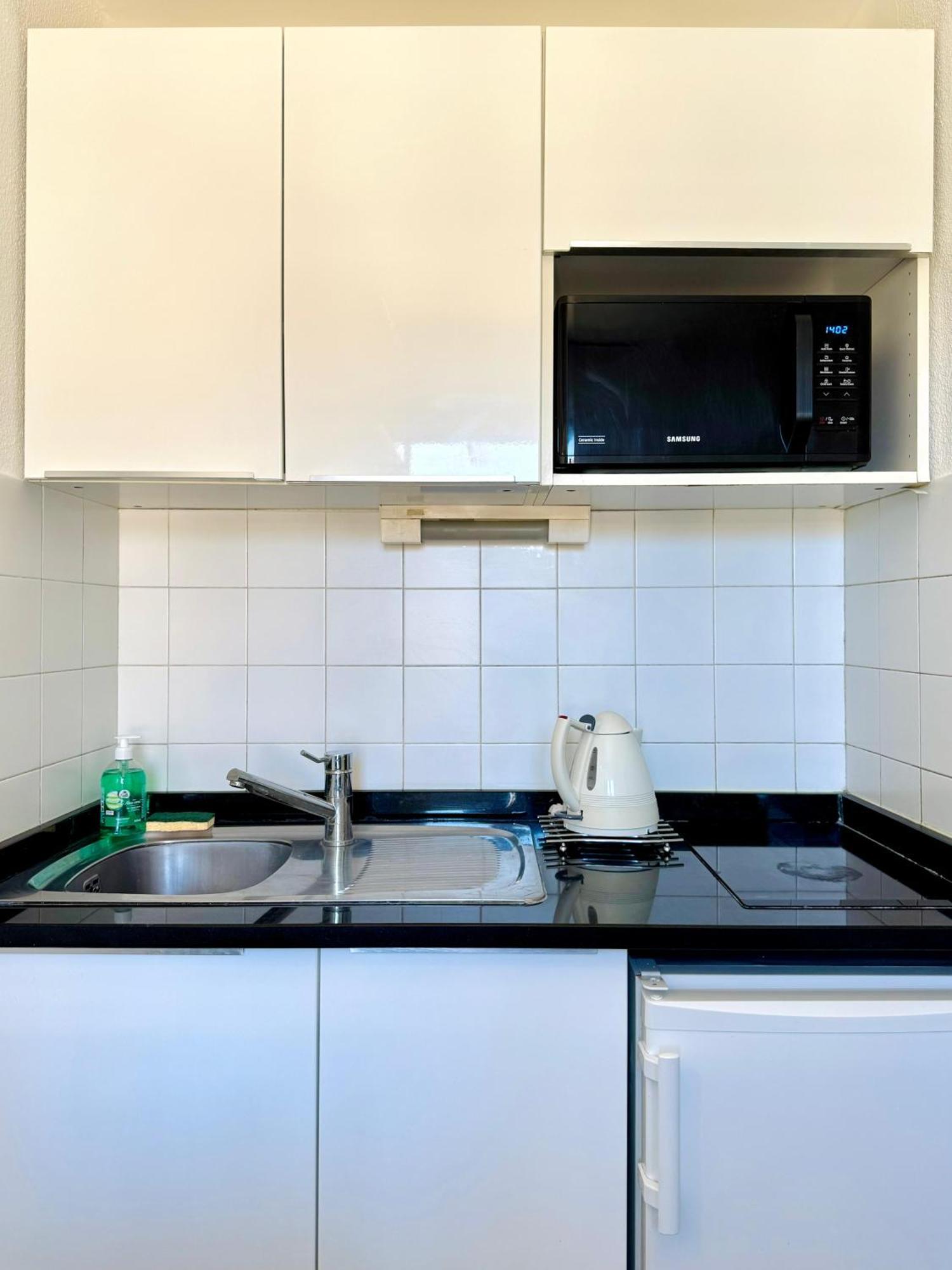 Apartment Cosy Nest In Vibrant Nice, 2-4 Guests *