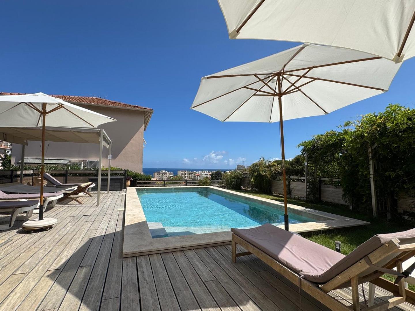Moderne Pour 8 Personnes - Vue Sur ! * Nice