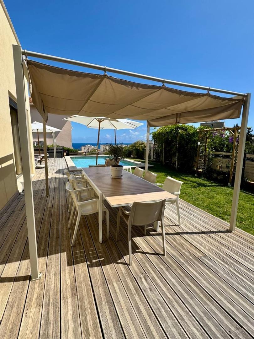 Moderne Pour 8 Personnes - Vue Sur ! Nice