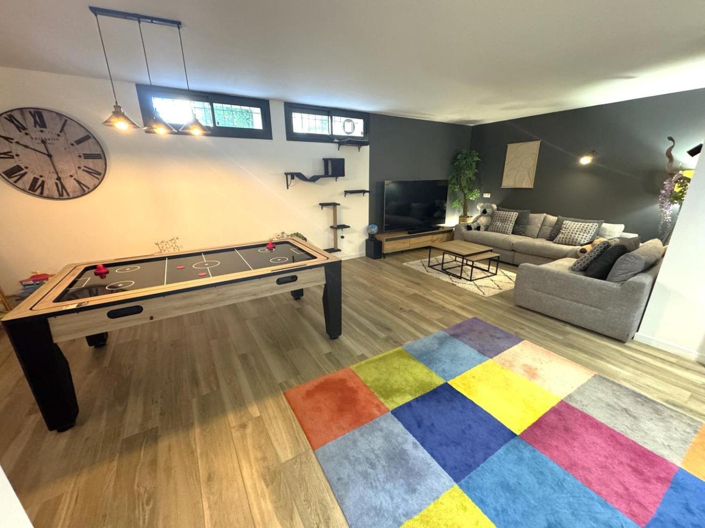 Villa Moderne Pour 8 Personnes - Vue Sur !