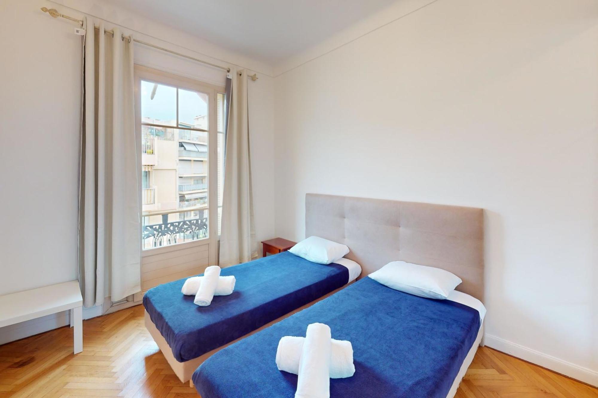 Bright Air-conditioned Flat In The Centre * Nice