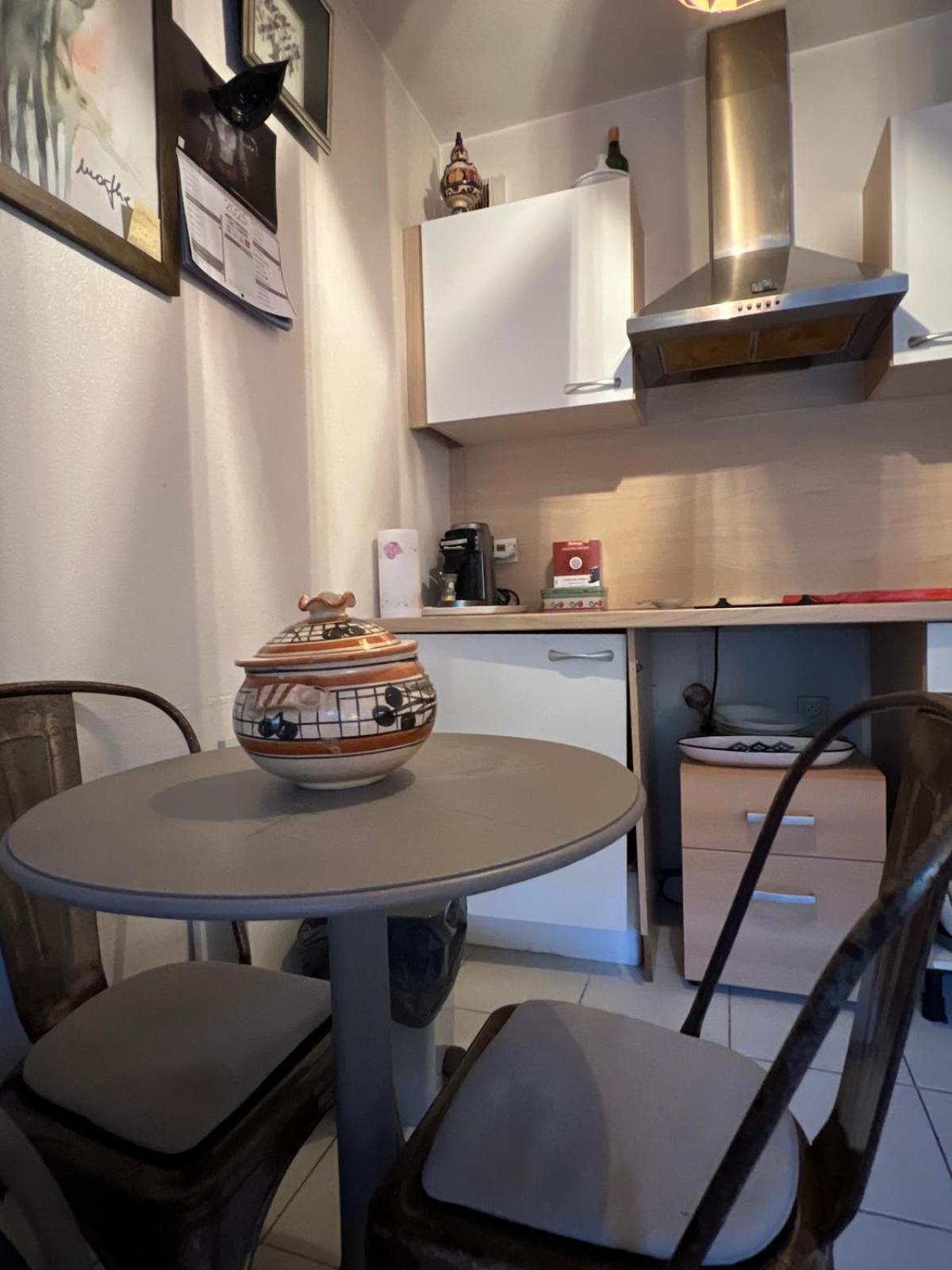 Magnan Grand Balcon Apartment