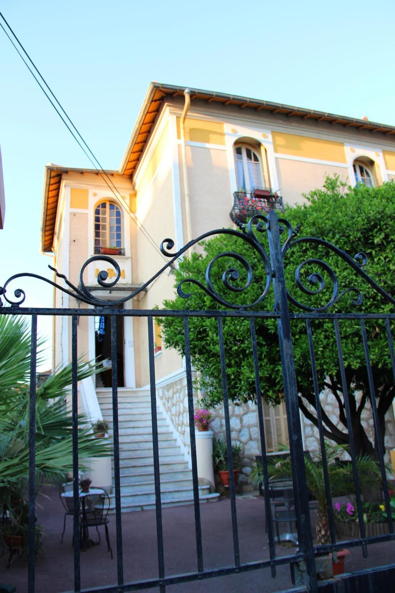 Mon Reve Apartements