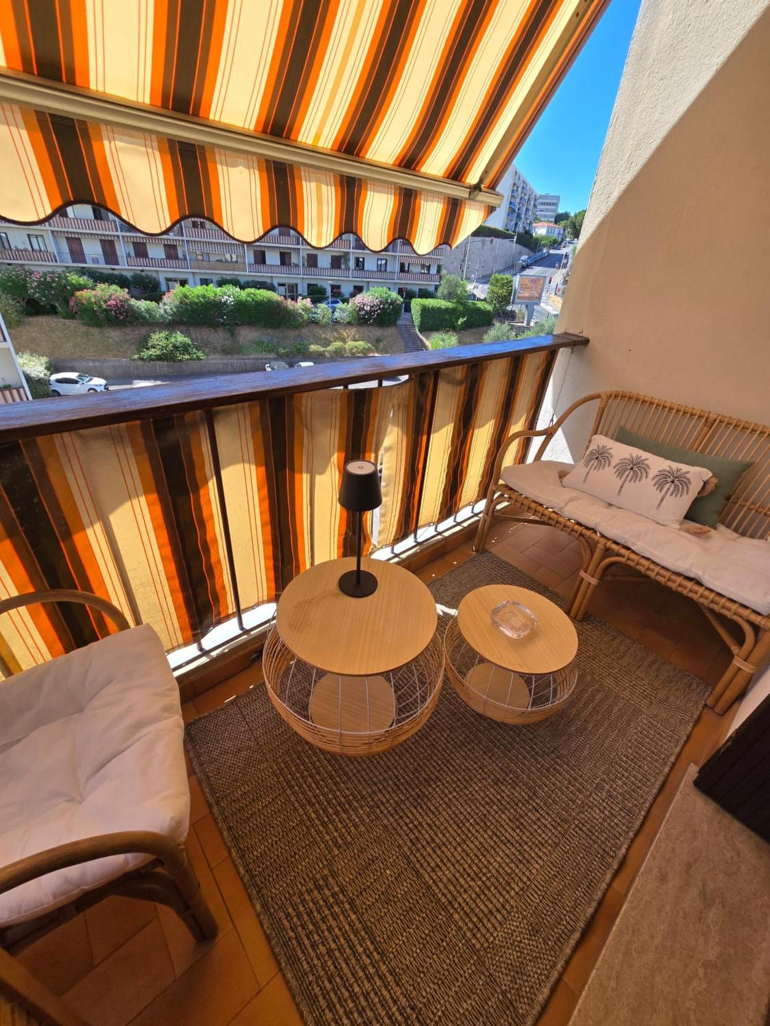 Cosy Et Tendance Pour Parenthèse Chaleureuse Appartement Nice