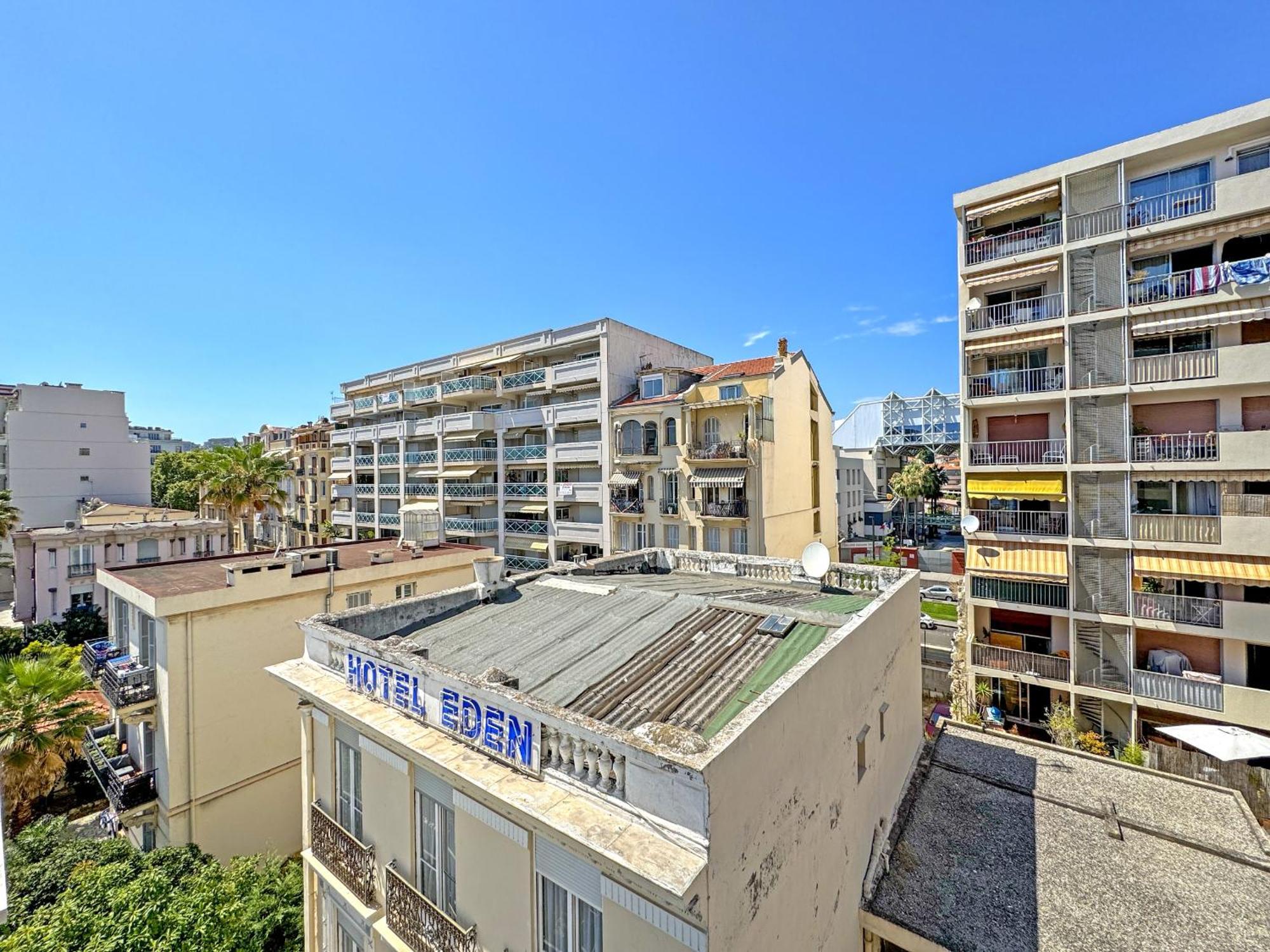 Seaview Loft Promenade Apartment