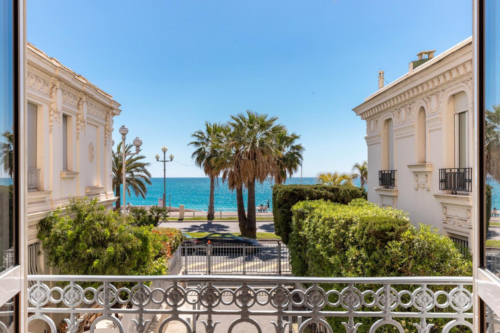 Happyfew Palazzo Apartment