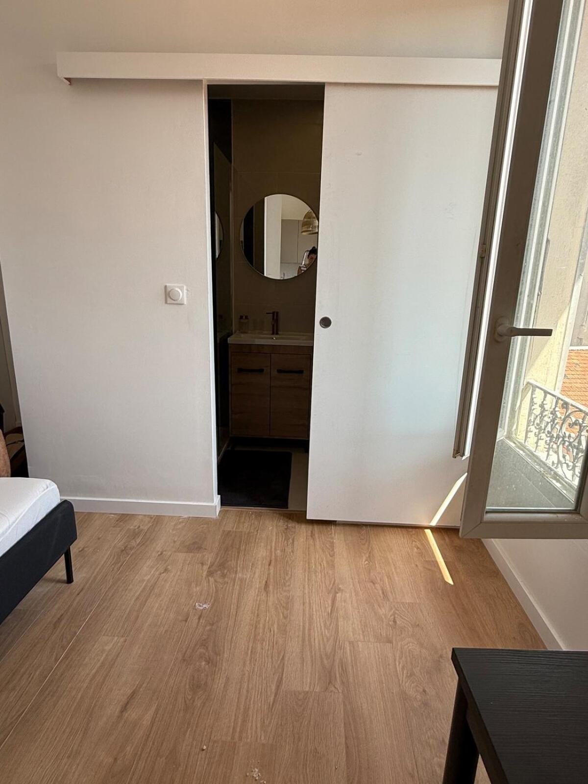 Proximite Du Port Apartment