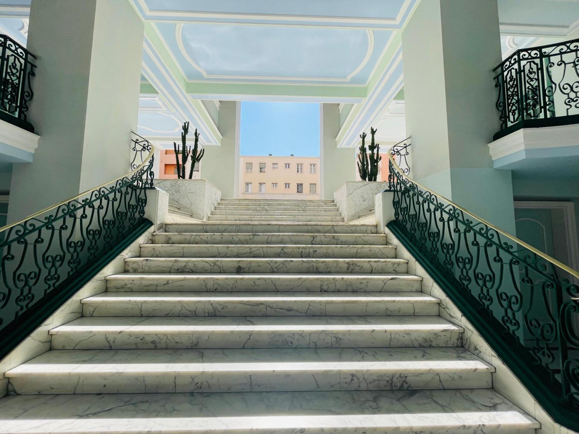 L'embarcadere - Port De Nice