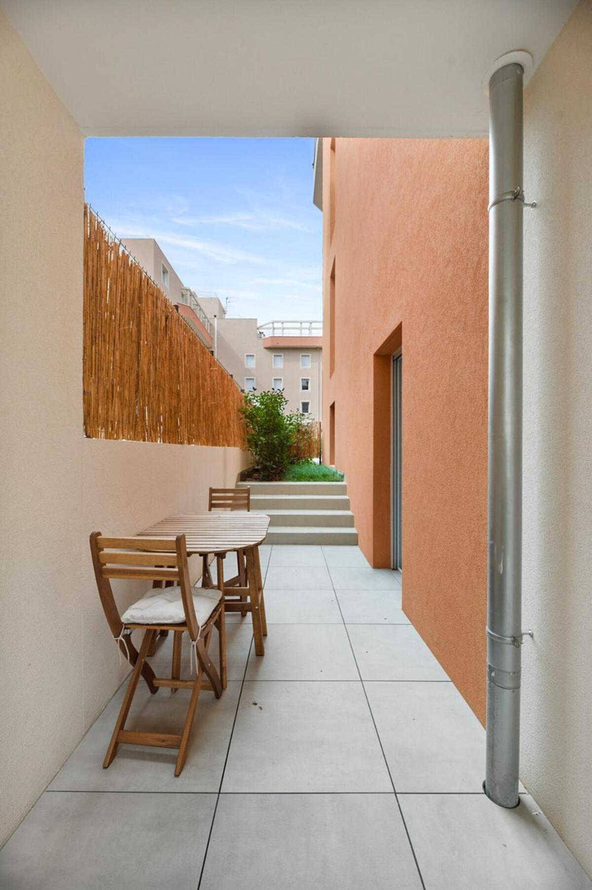 Avec Balcon-terrasse & Clim *