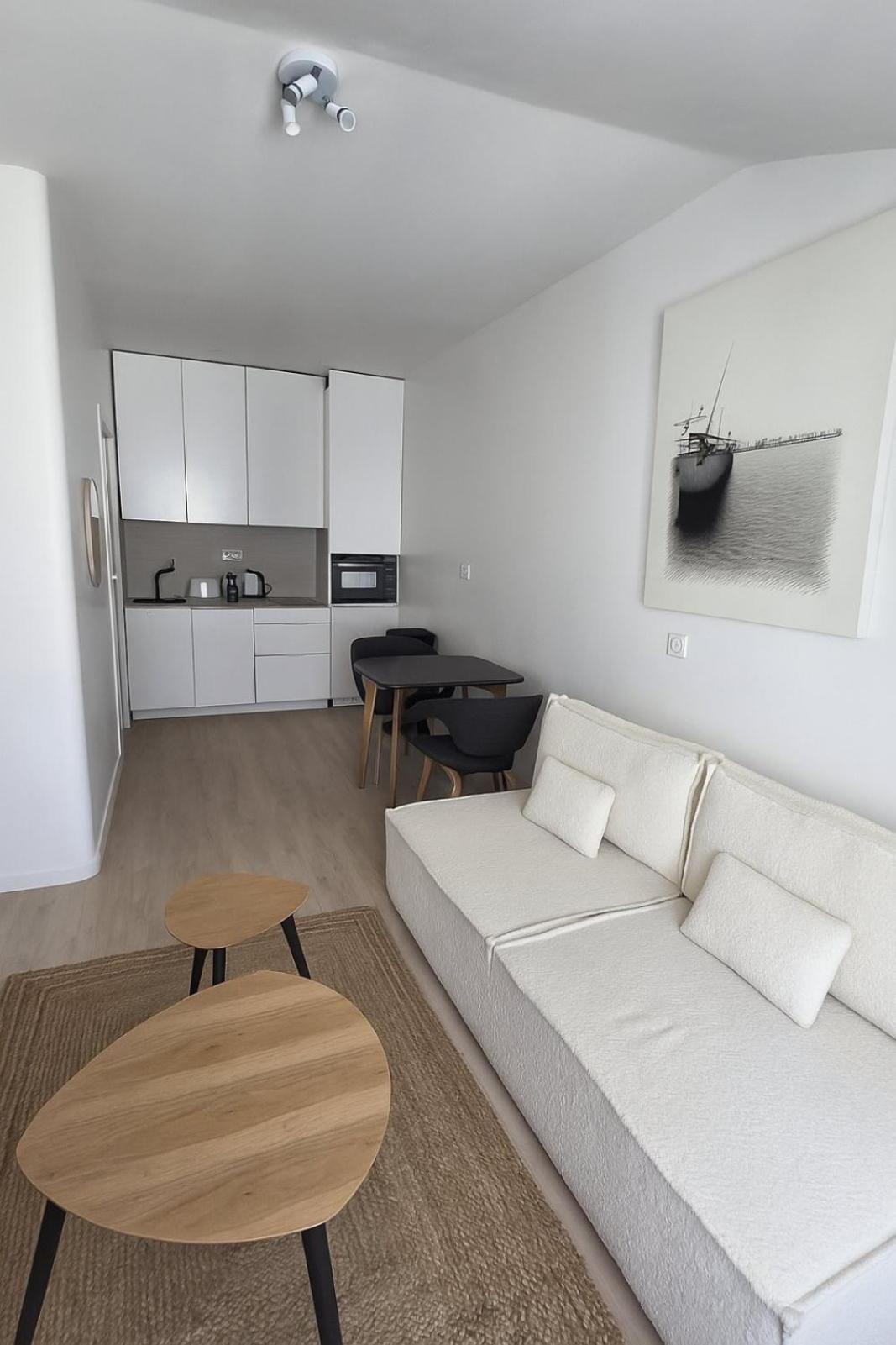 Magnifique Carre Or * Nice