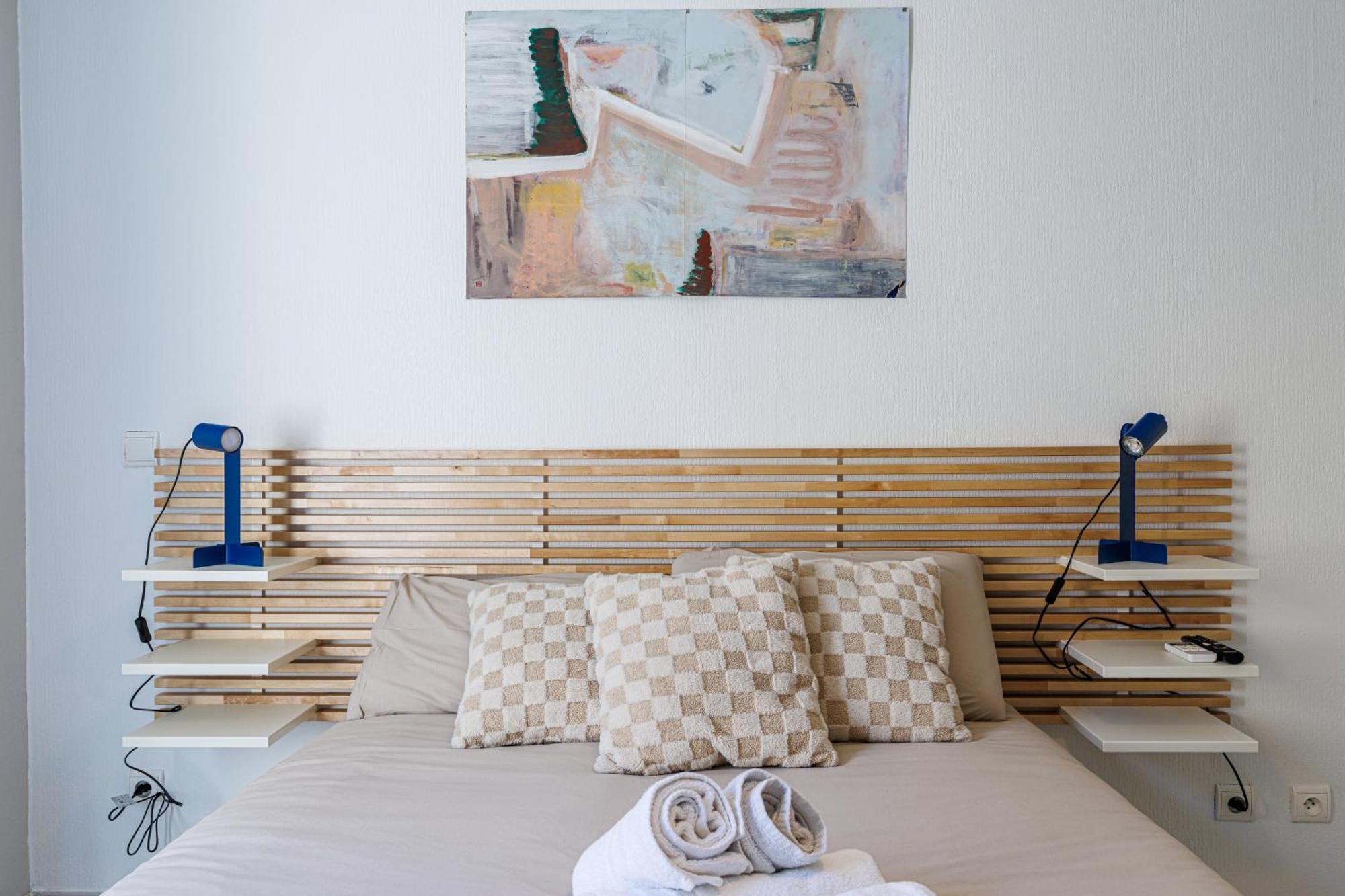 Feel - Cais De Pierlas * Nice