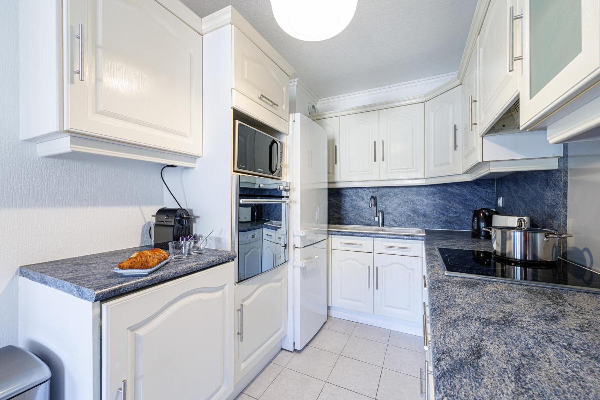 Feel - Cais De Pierlas Apartment *