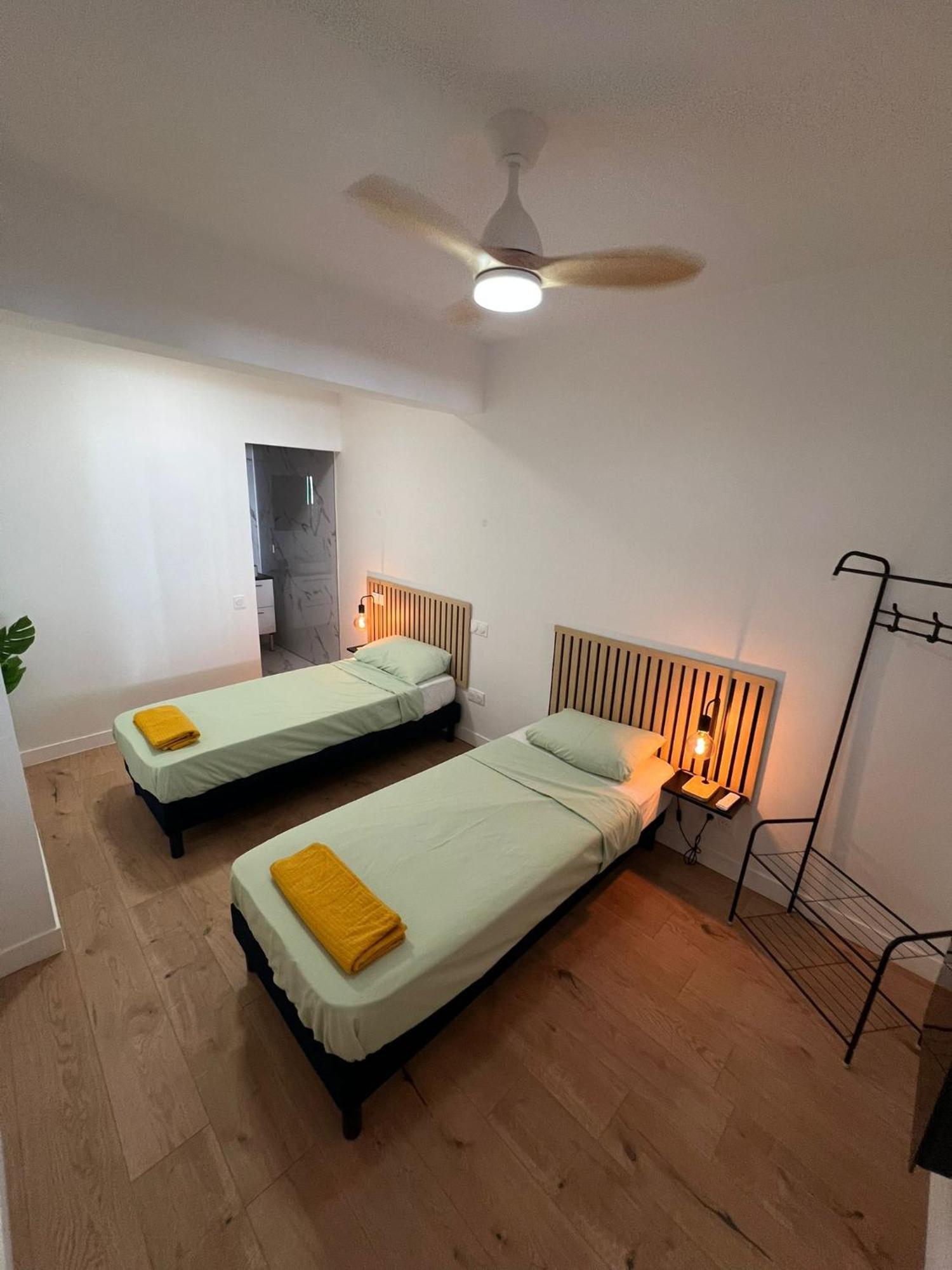 Apartment Grand Ideal Famille, Proche Plage, Bon Emplacement Pour Visiter La Cote D'azur *