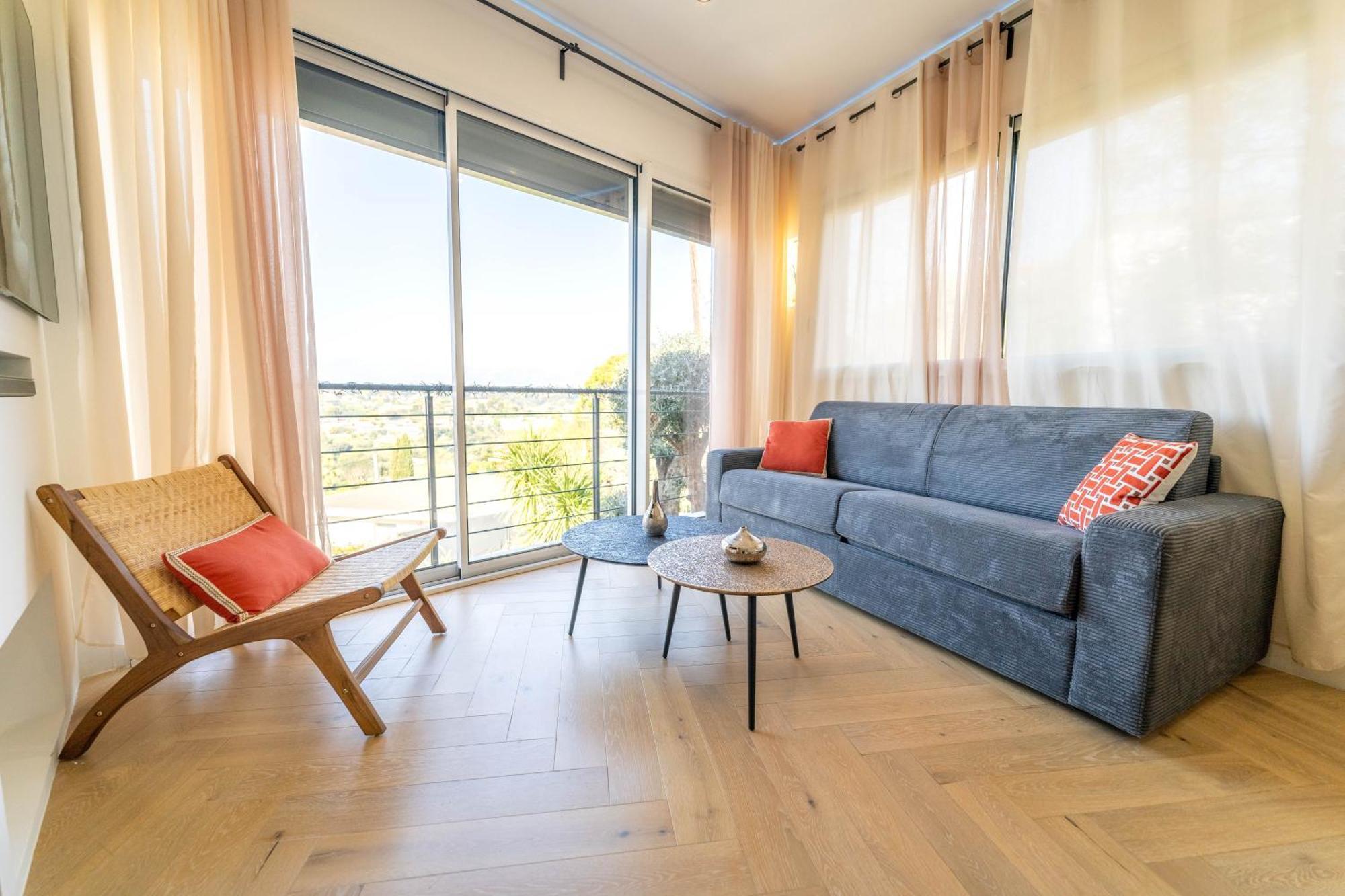 Magnifique Avec Piscine Et Jardin Apartment Nice