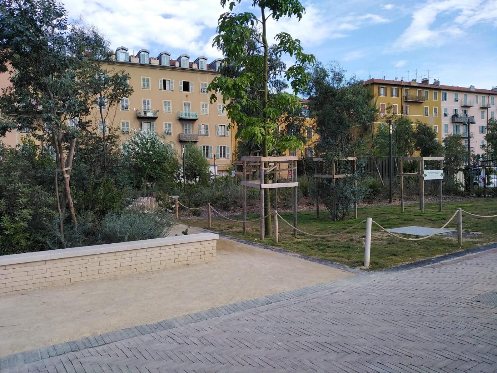 Au Coeur De Apartment