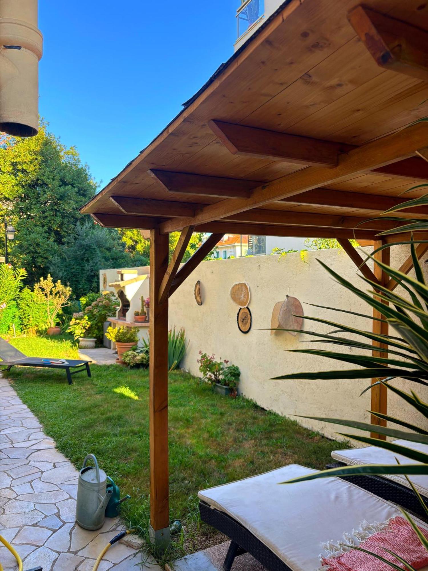 Provencal House, Sea Side, Private Parking * Nice