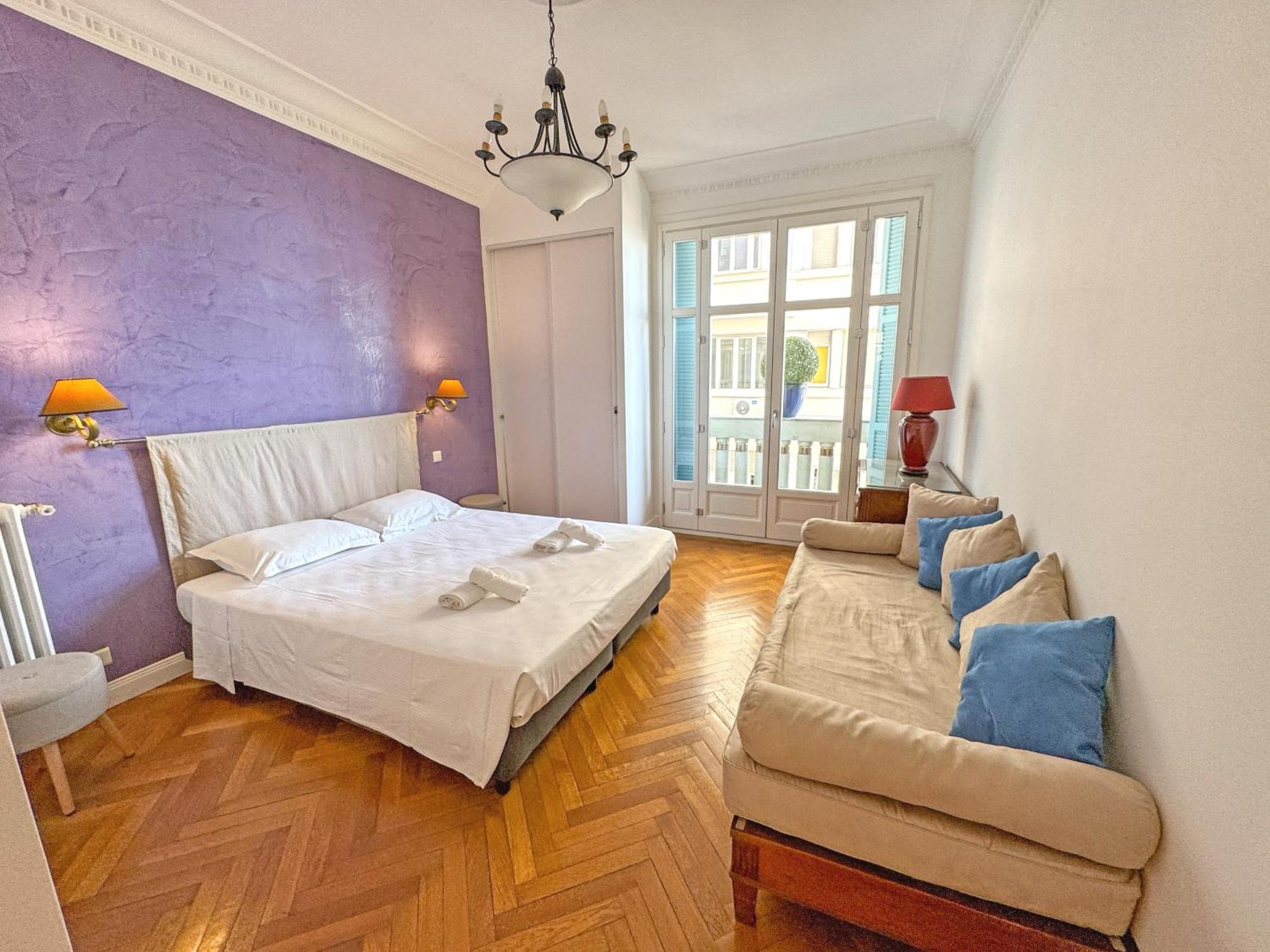 Belle Epoque Azur Promenade Nice