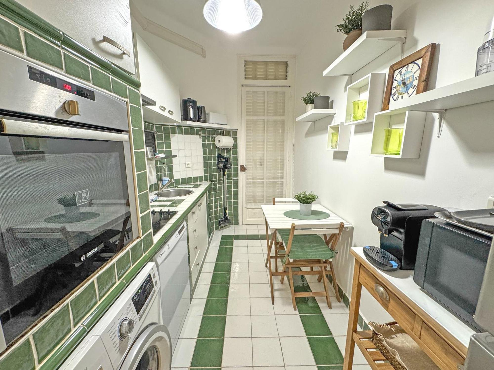 Belle Epoque Azur Promenade *