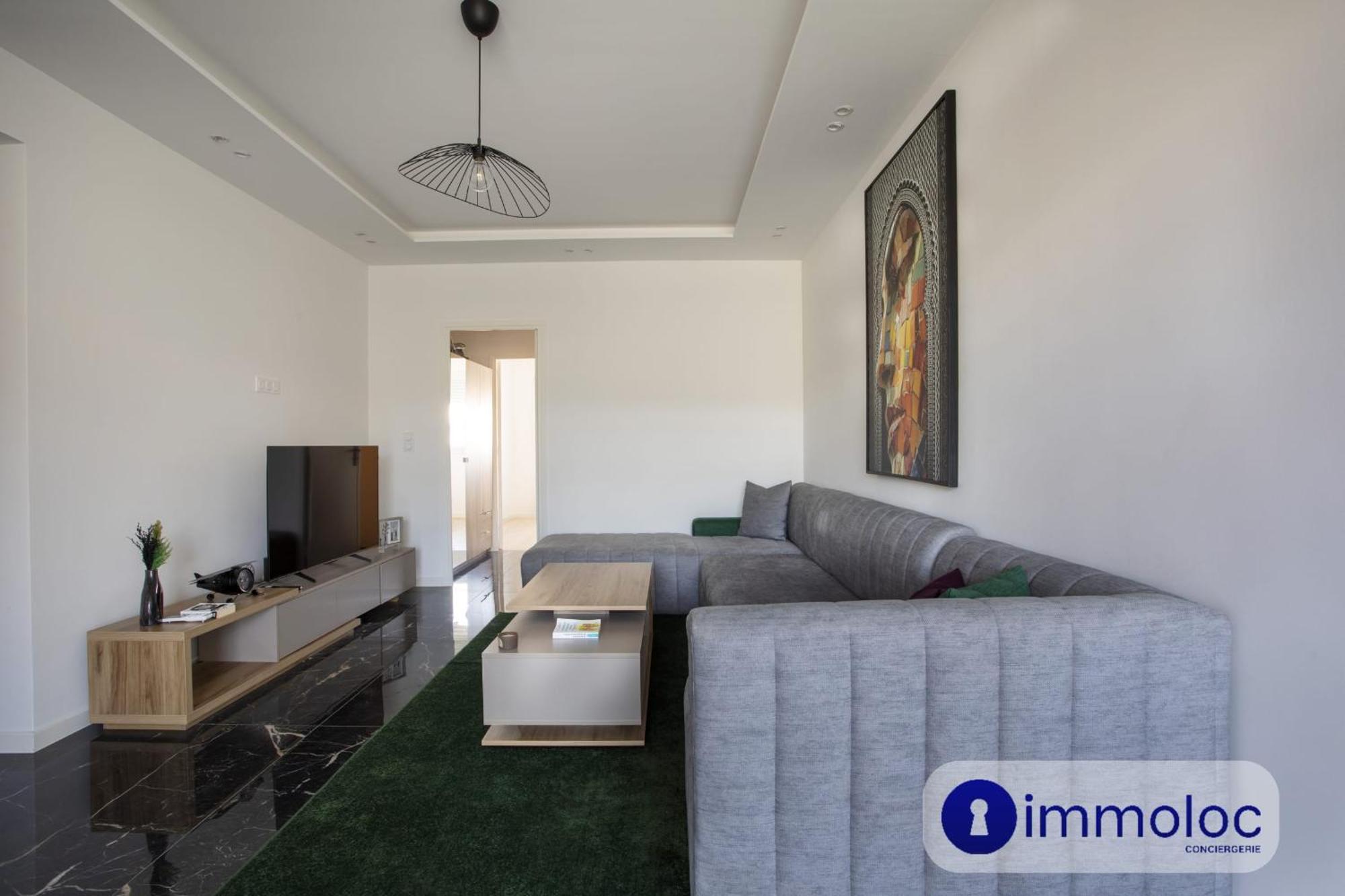 Air-conditioned In The Carras District Close To The Sea Apartment