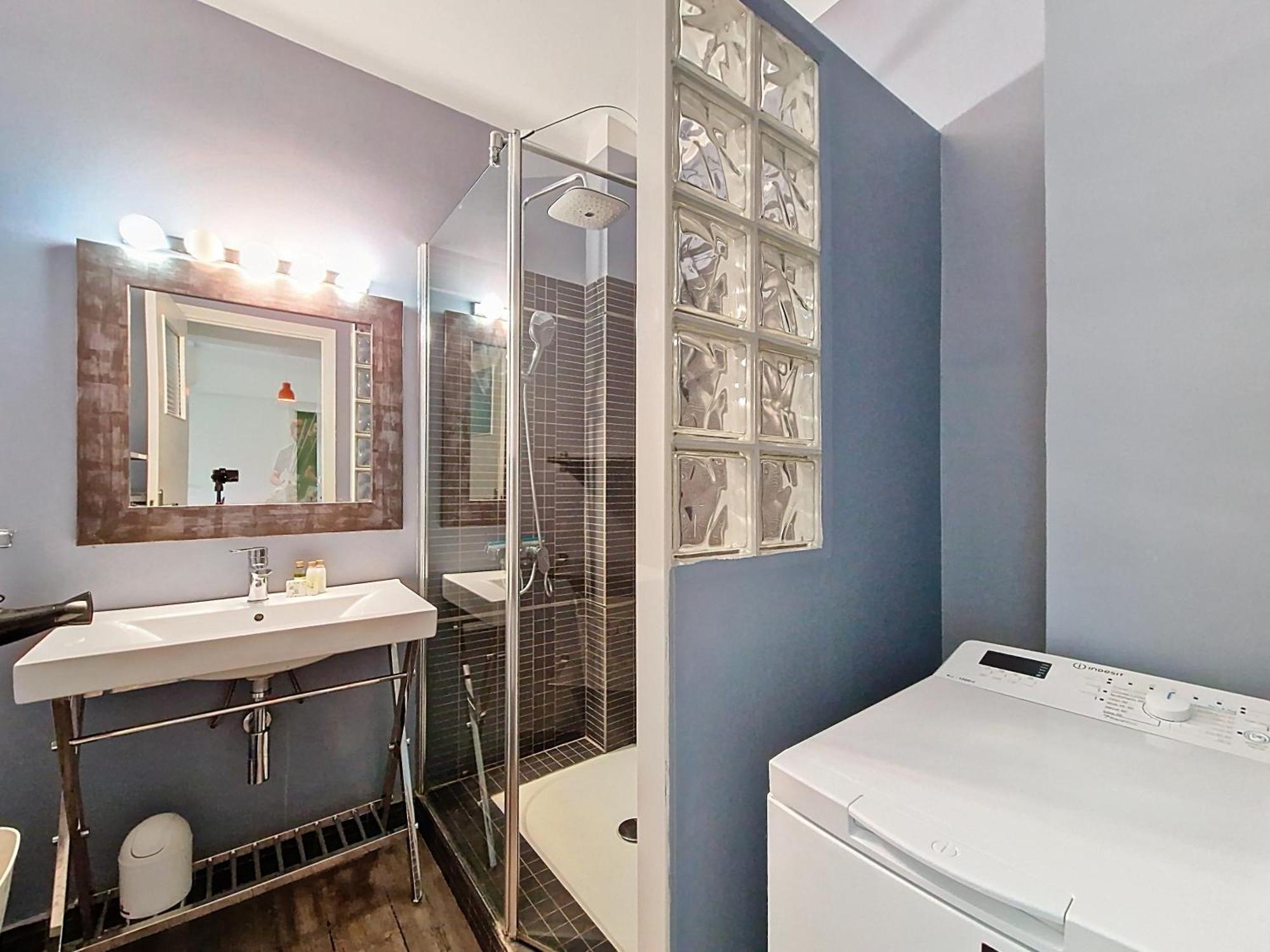 Nestor&jeeves - Solar - By Sea - Balcony Apartment