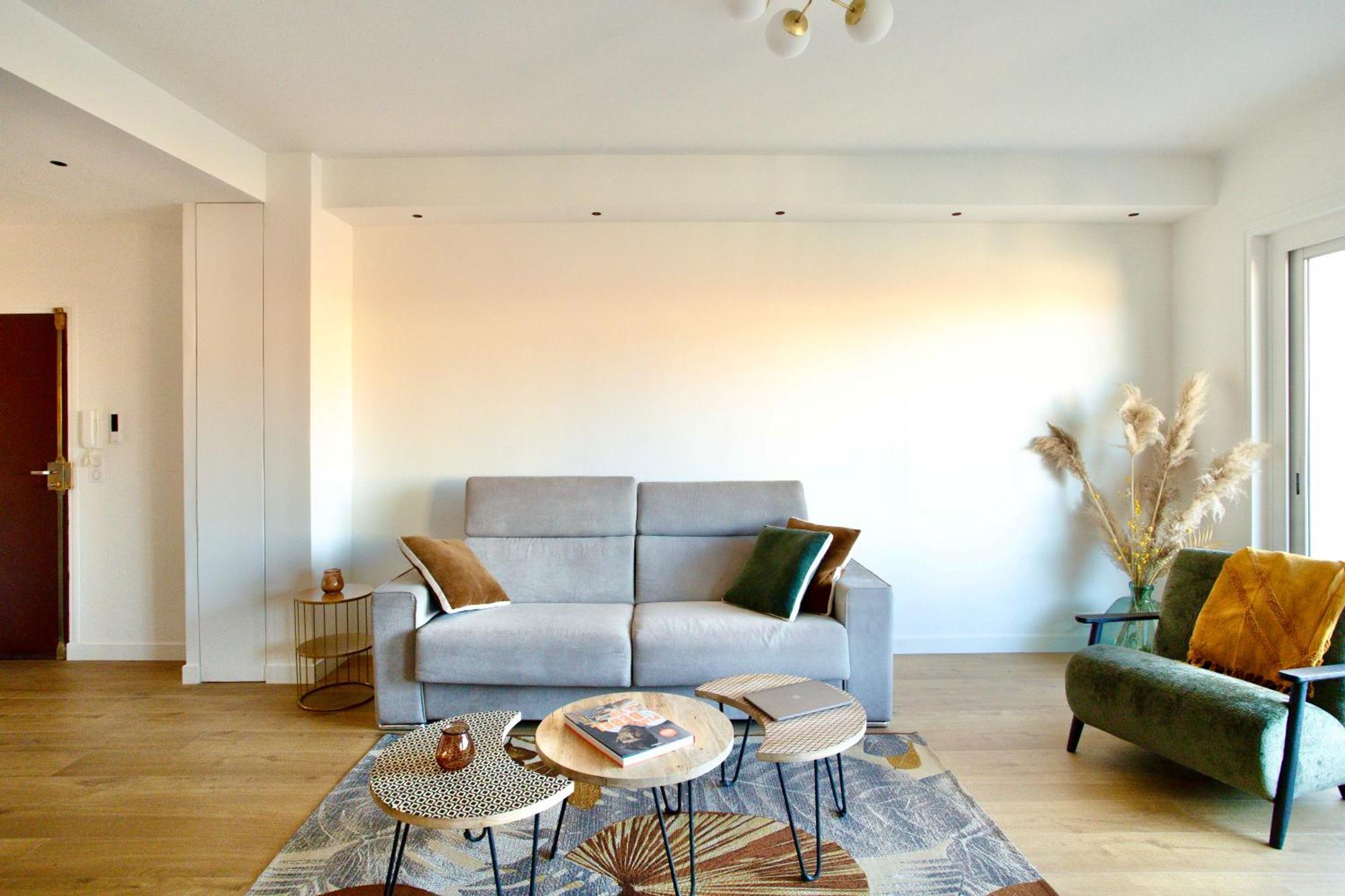 Loulib I Electio Apartment *