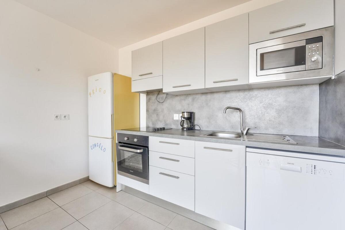 Lovely 1br With Garden, Private Parking & Sea View Apartment Nice