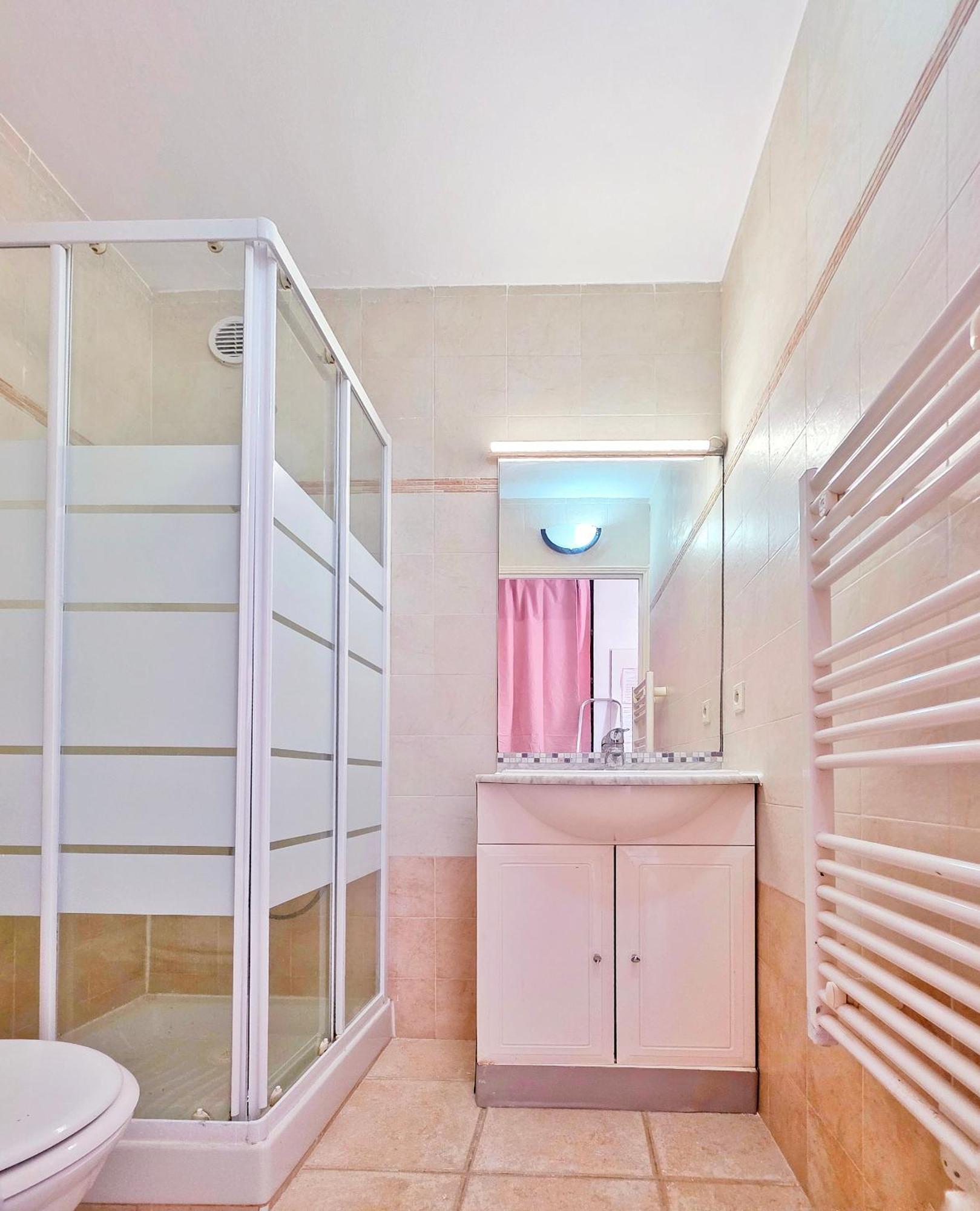 Pres Et Aeroport - Near Sea And Airport * Nice