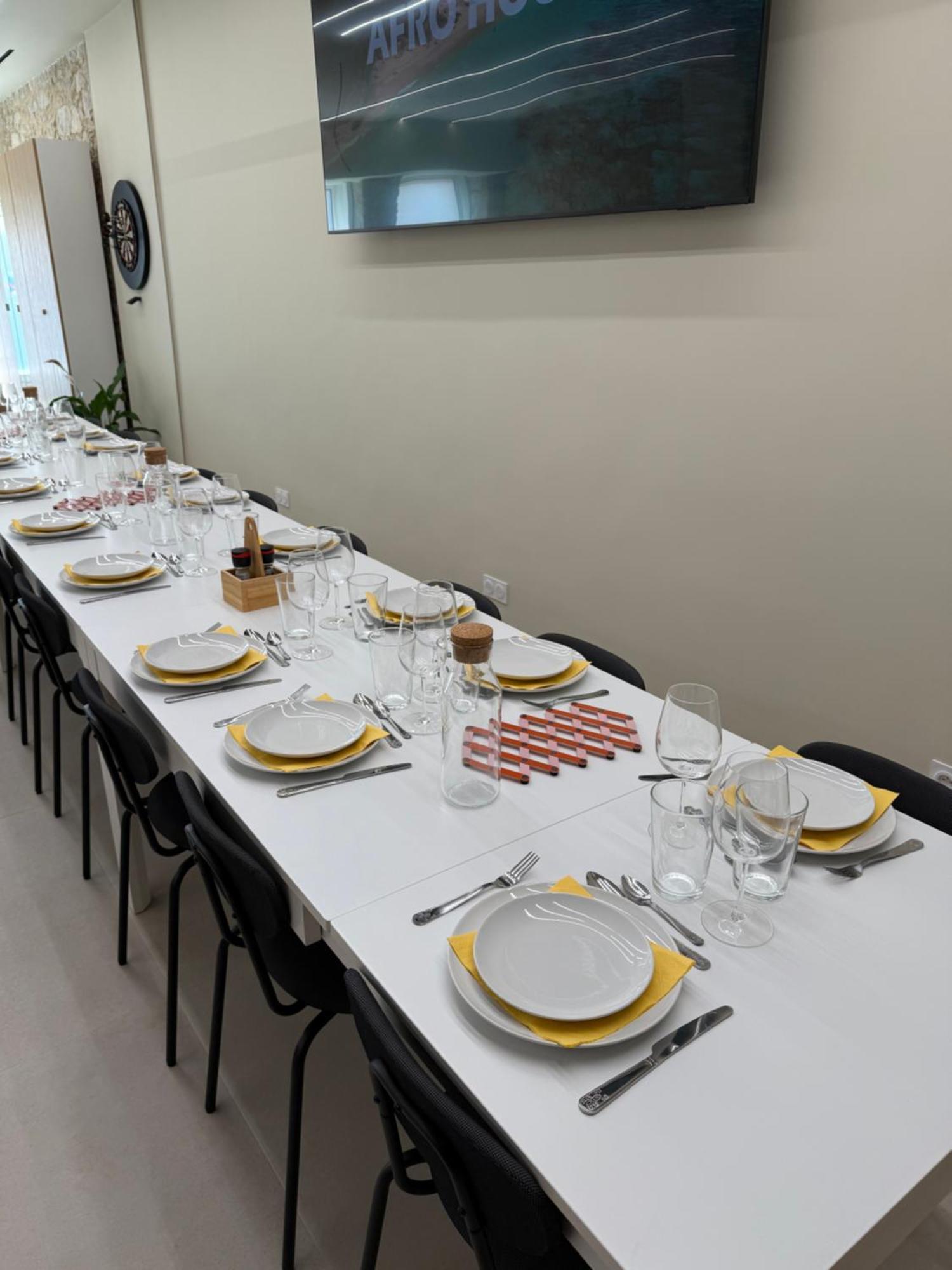 Apartment Group Hub Center 20 Beds Private *