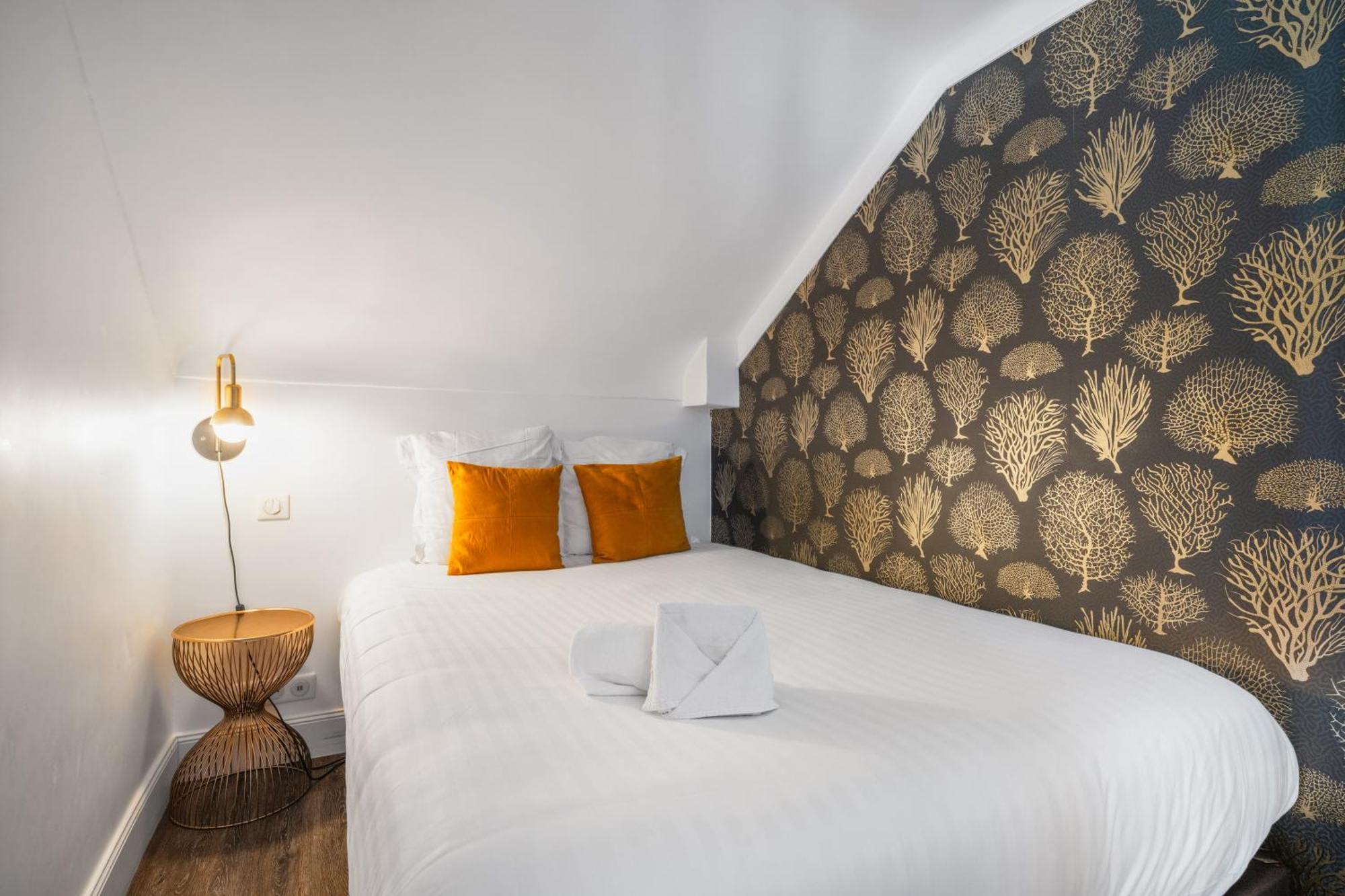 Arome Hotel 3*