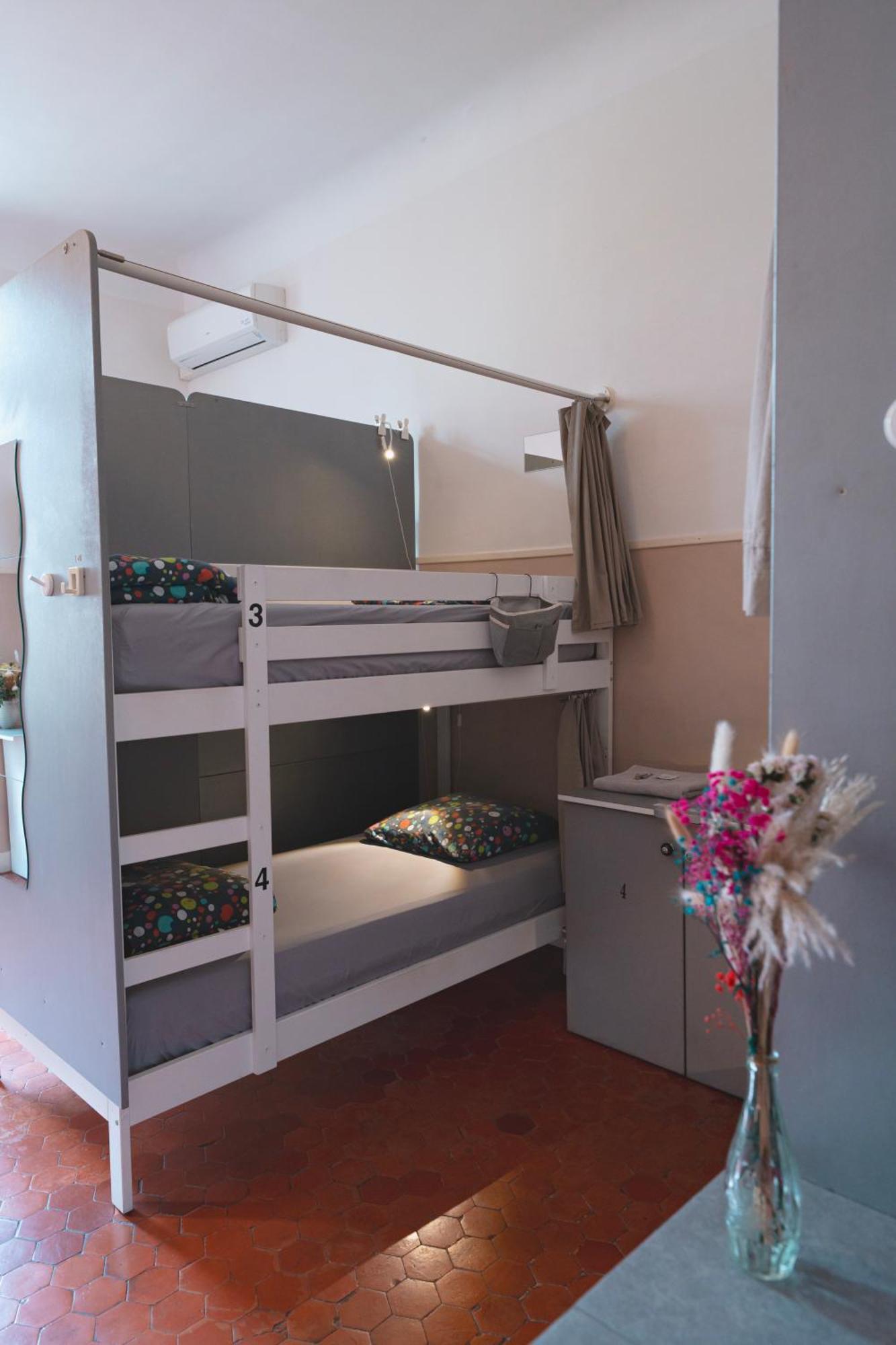 Hostel La Maioun