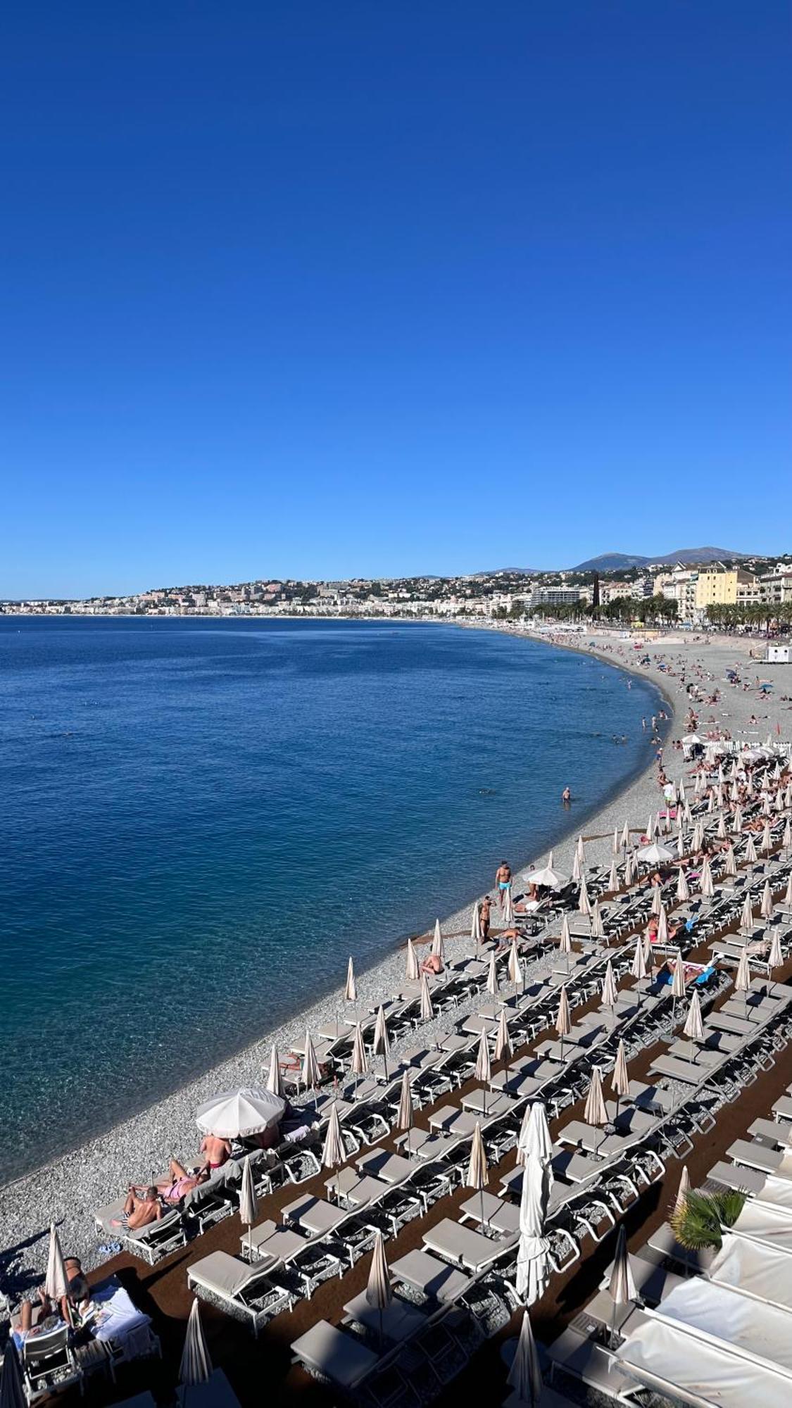 Cours Saleya Renovated 3 Bedrooms 1 Min To Air Conditioning Nice