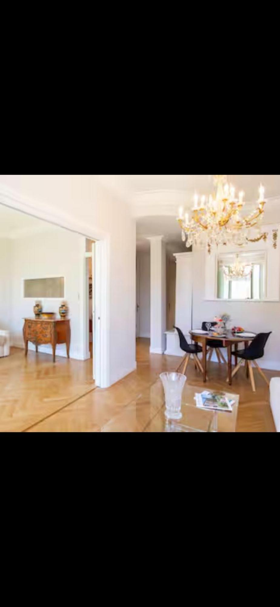 Le Grand Bourgeois A Apartment *