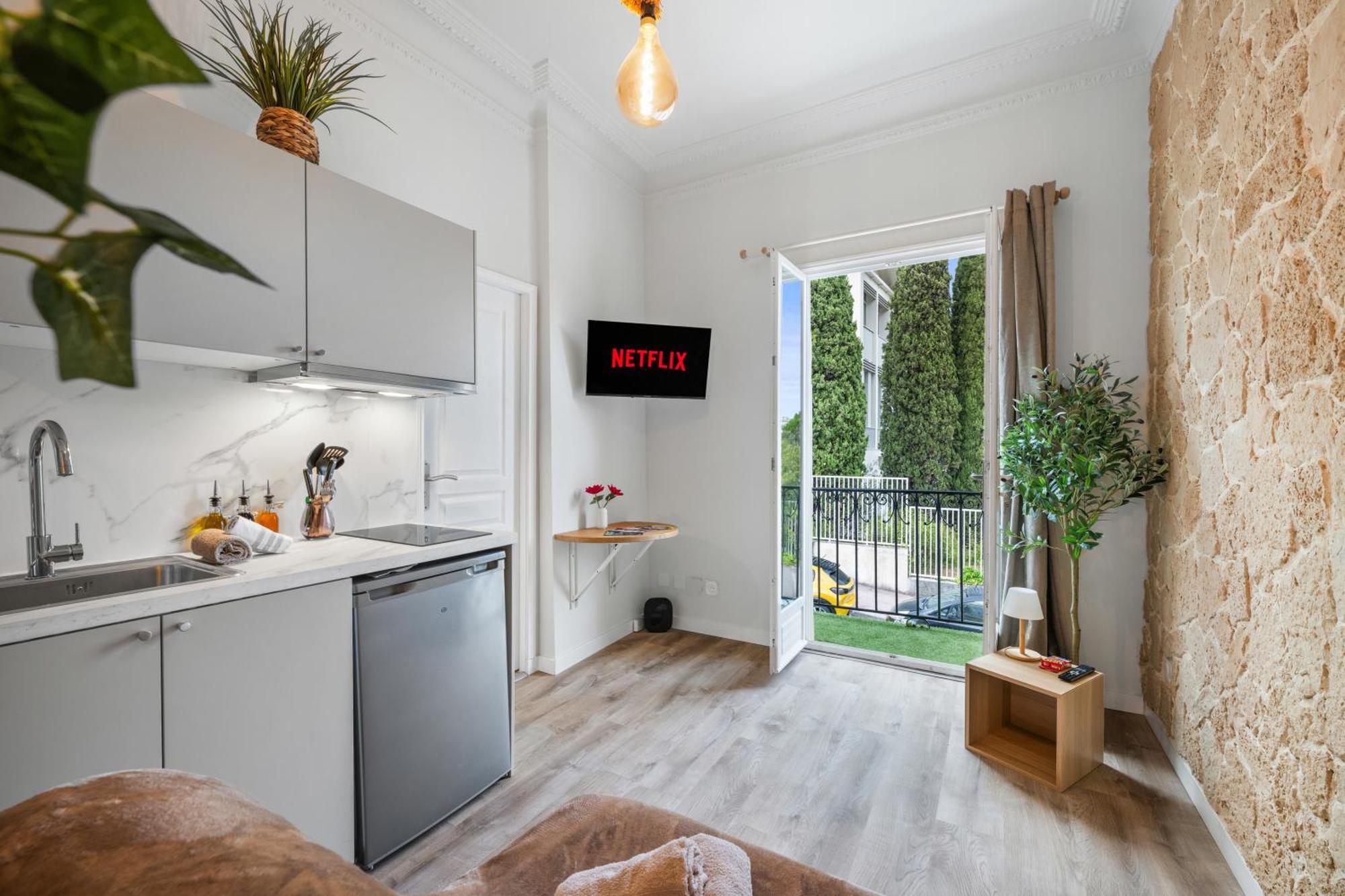 De Charme A - Ideal Teletravail - Balcon - A 300m Apartment