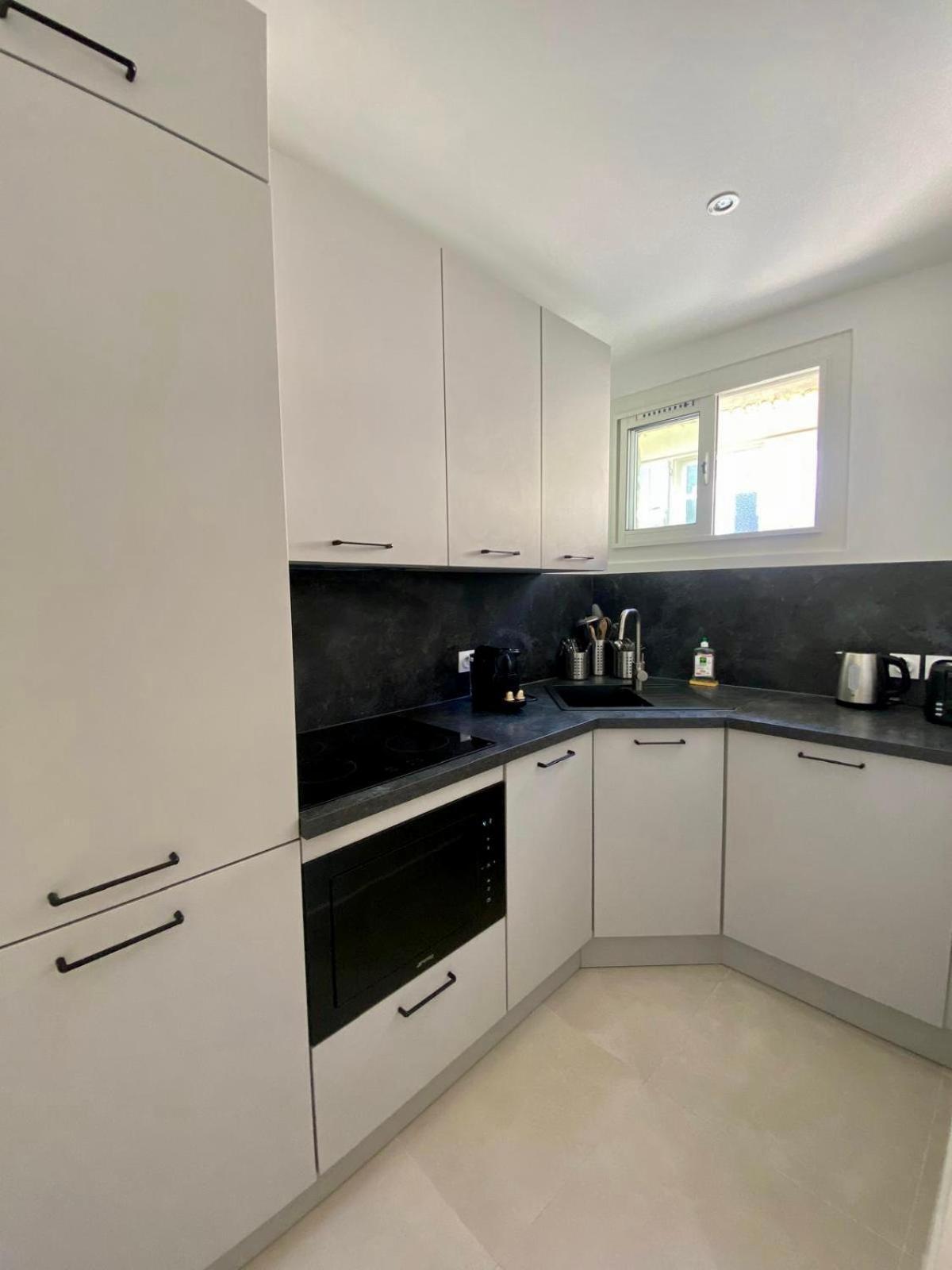 Panoramic View & Architectural Charm In * Nice