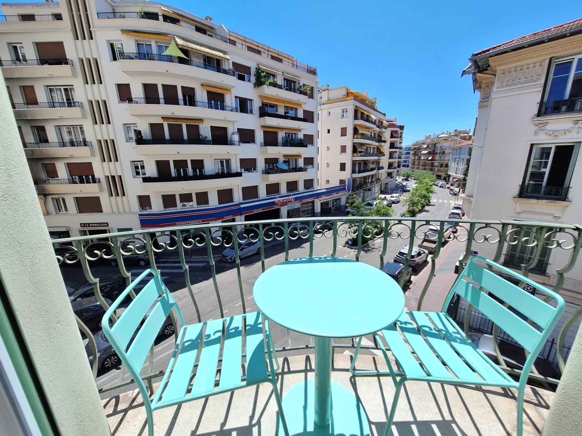 Iconic And Bright Style In *