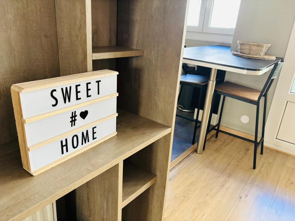 Bel Spacieux Avec Joli Balcon Arbore, Calme, Bien Situe, Centre Apartment Nice