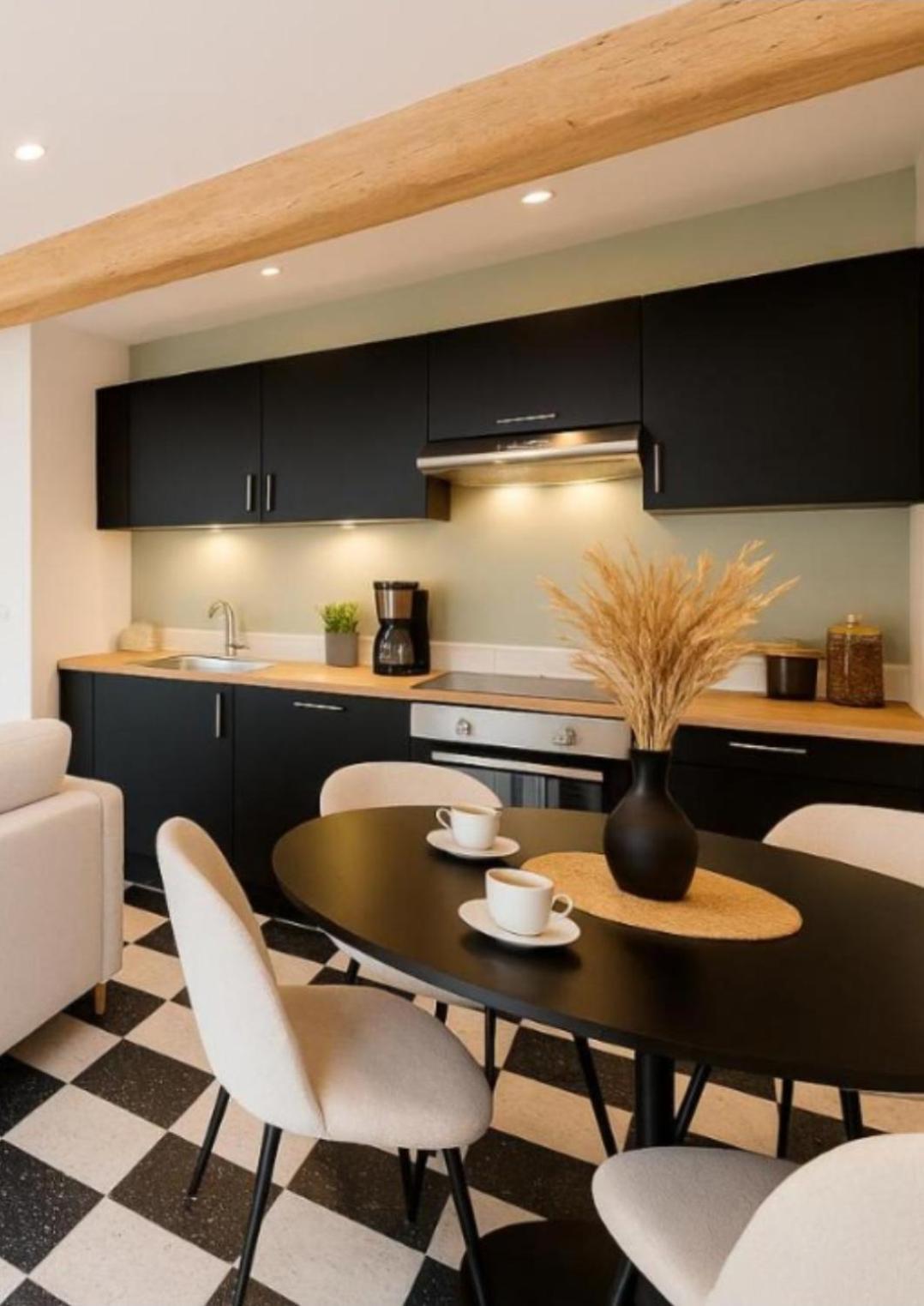 Apartment 4 Couchages Elegant Au Coeur Du Vieux