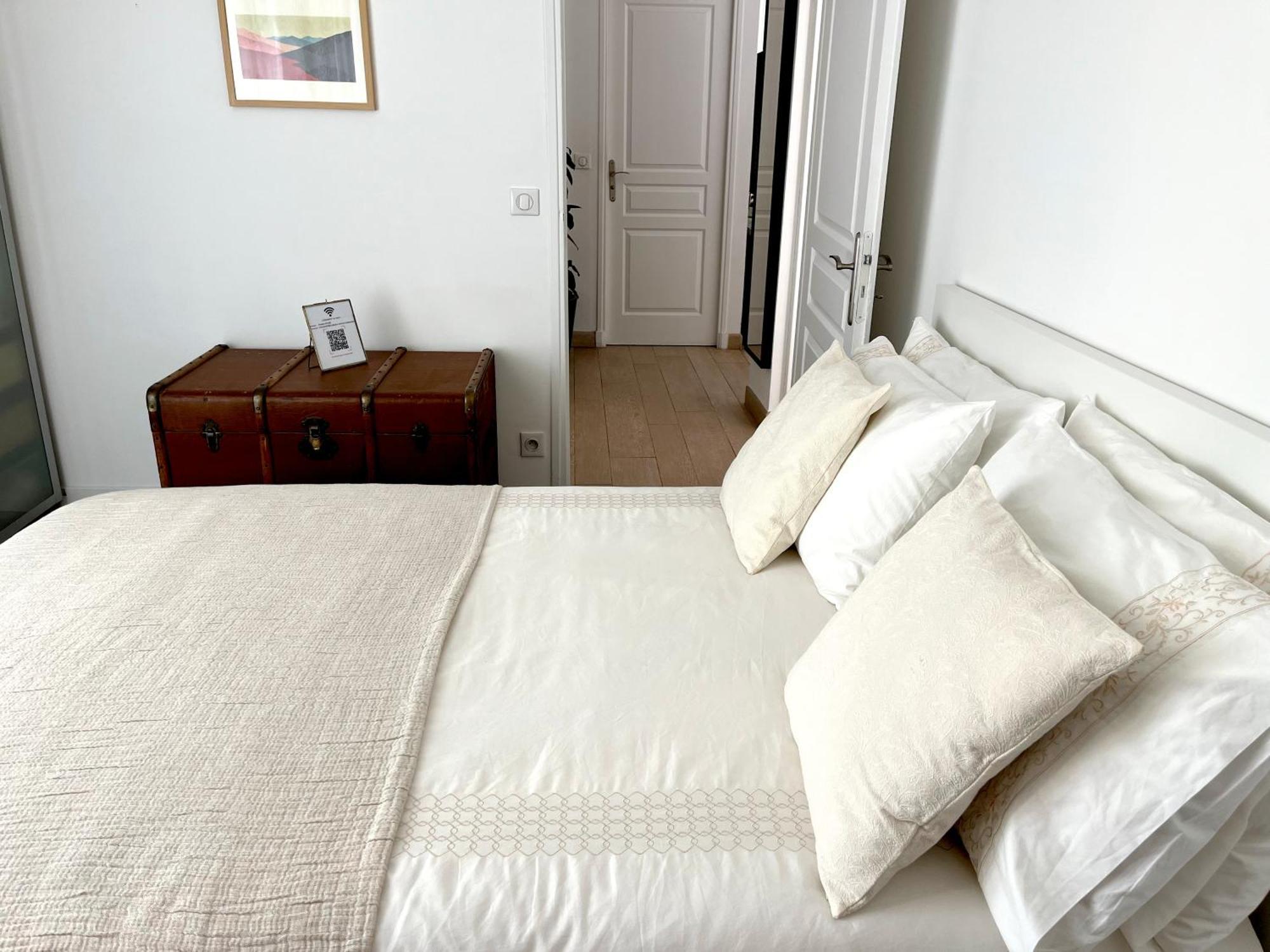 Shared Duplex Nice-port