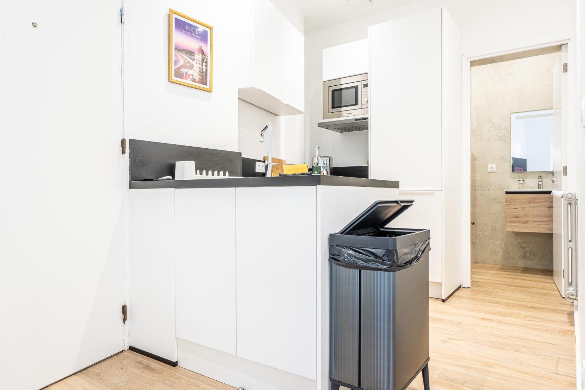 La Parenthese Apartment