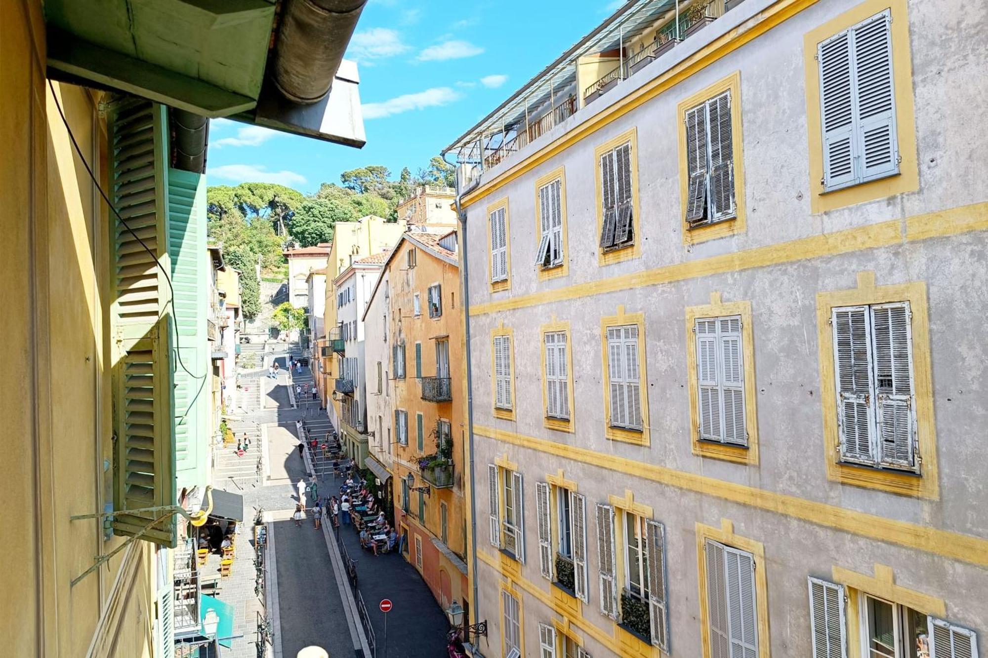 Appartement Bright With Balcony In