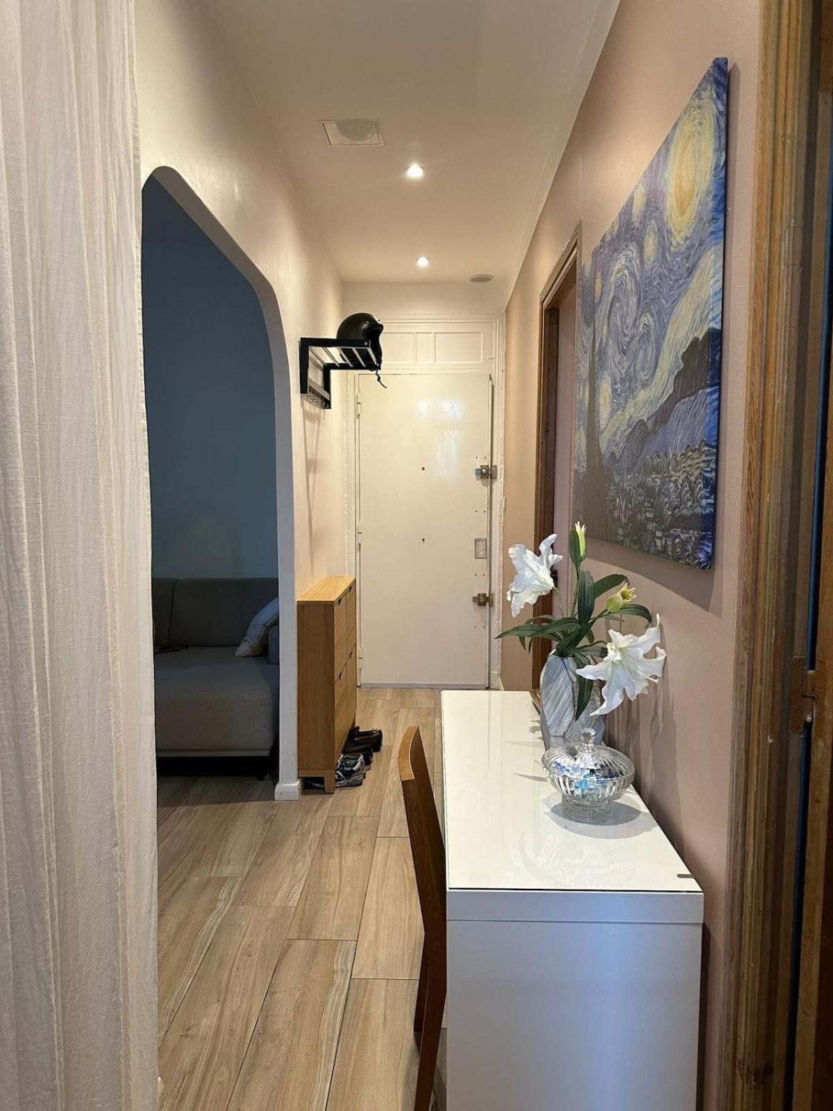 Renovated F3 Parking Clim Mont Boron Apartment