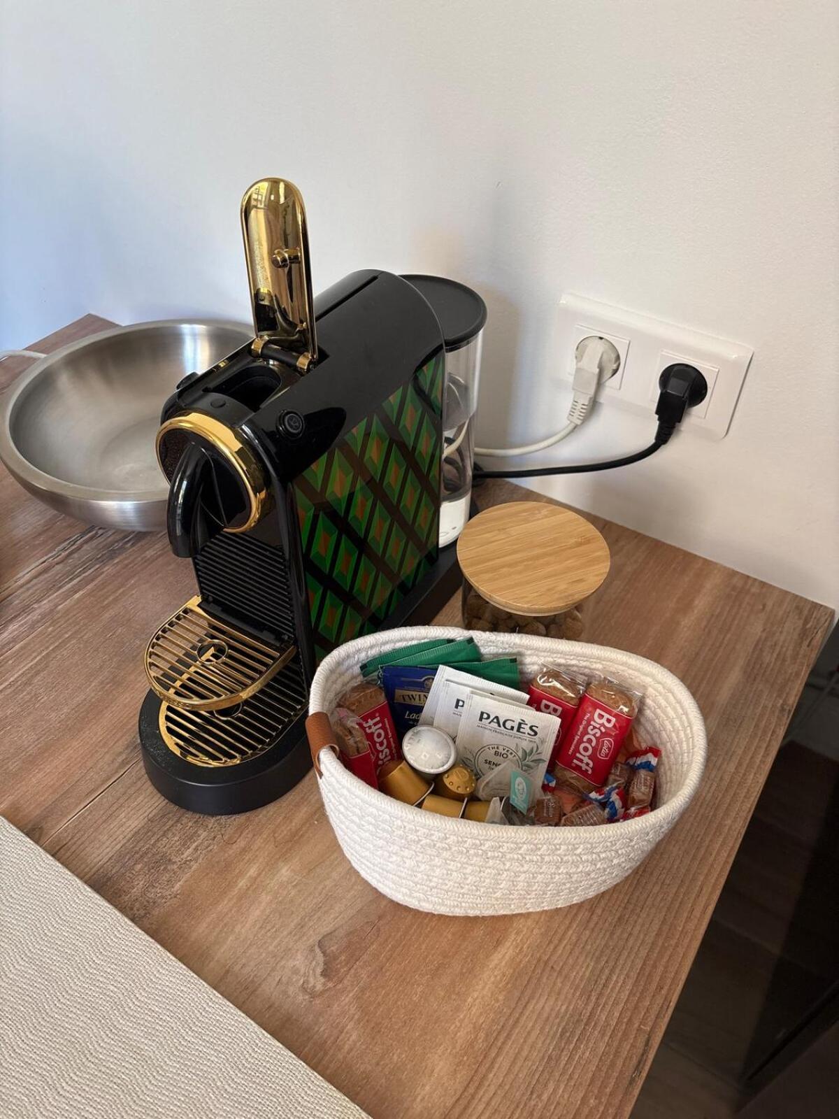 Apartment Renovated F3 Parking Clim Mont Boron