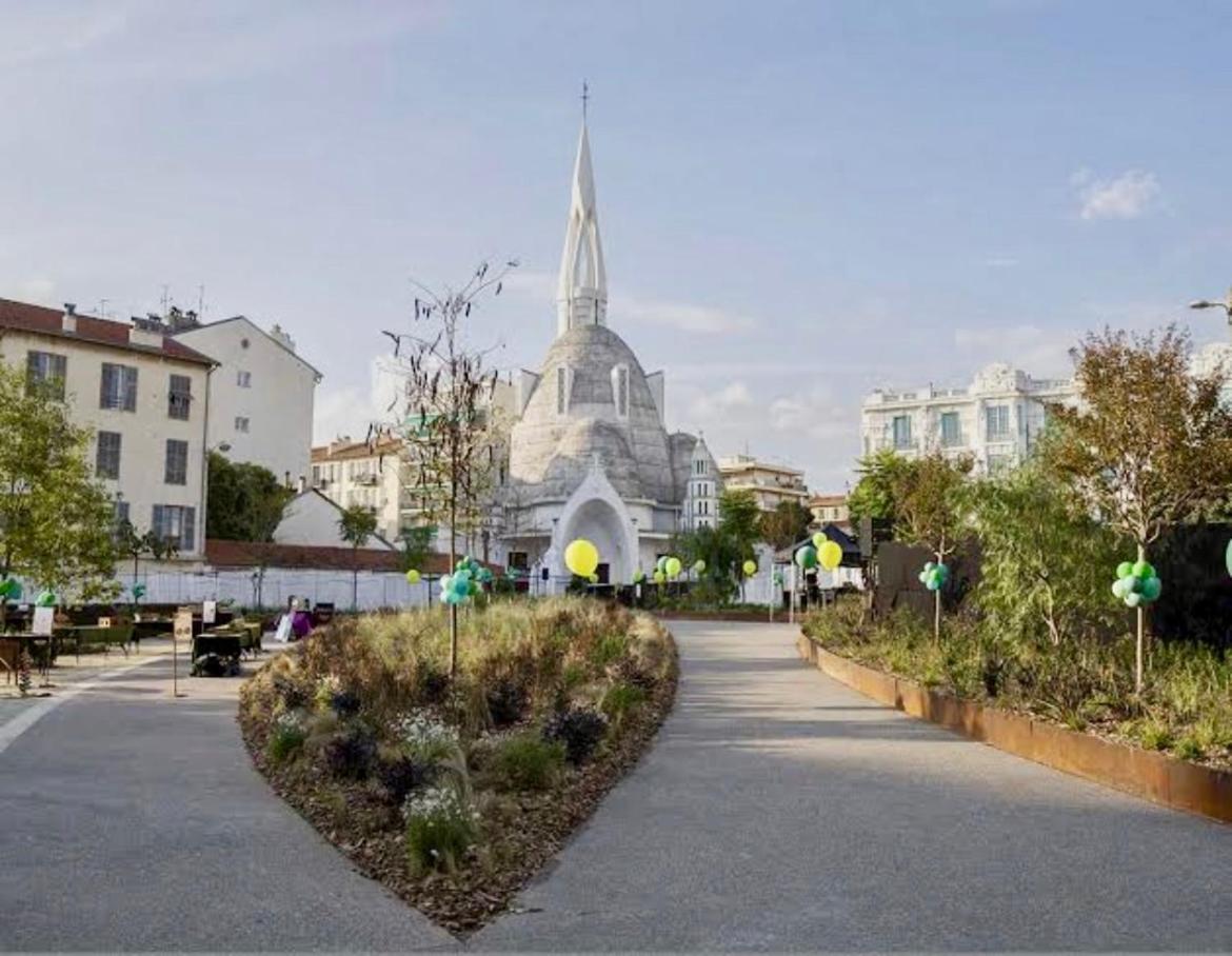 Apartment Jeanne Darc Nice