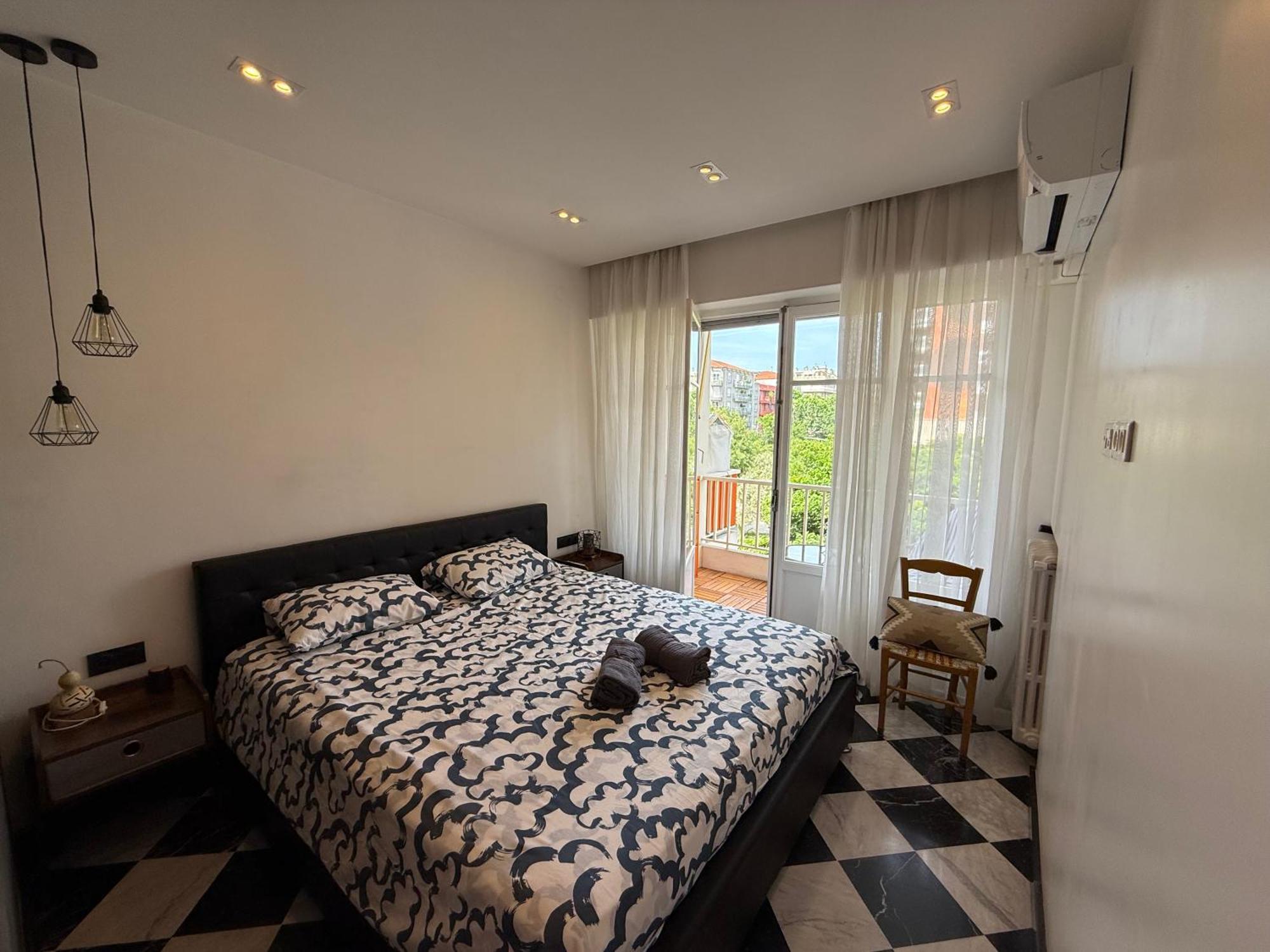 Apartment Modern Nice, Proche Gare Riquier Nice