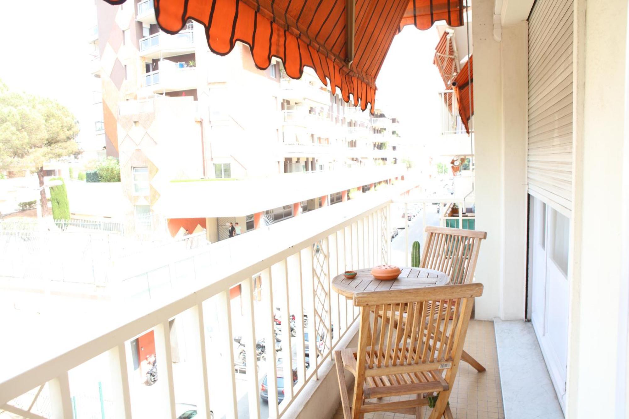 Modern Nice, Proche Gare Riquier *