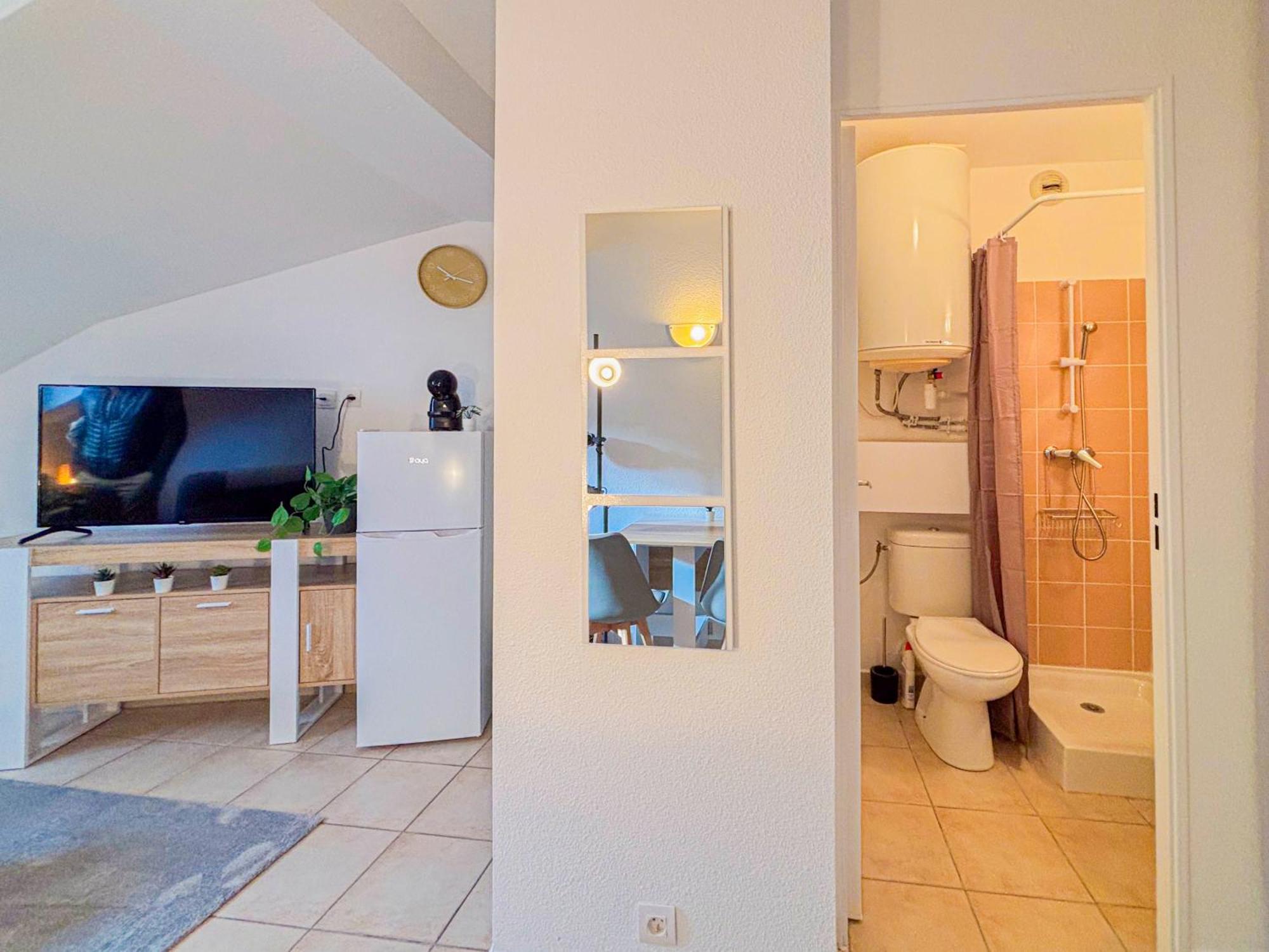 Etudiants Port - Riquier- Wifi, 2 Pers Appartement *